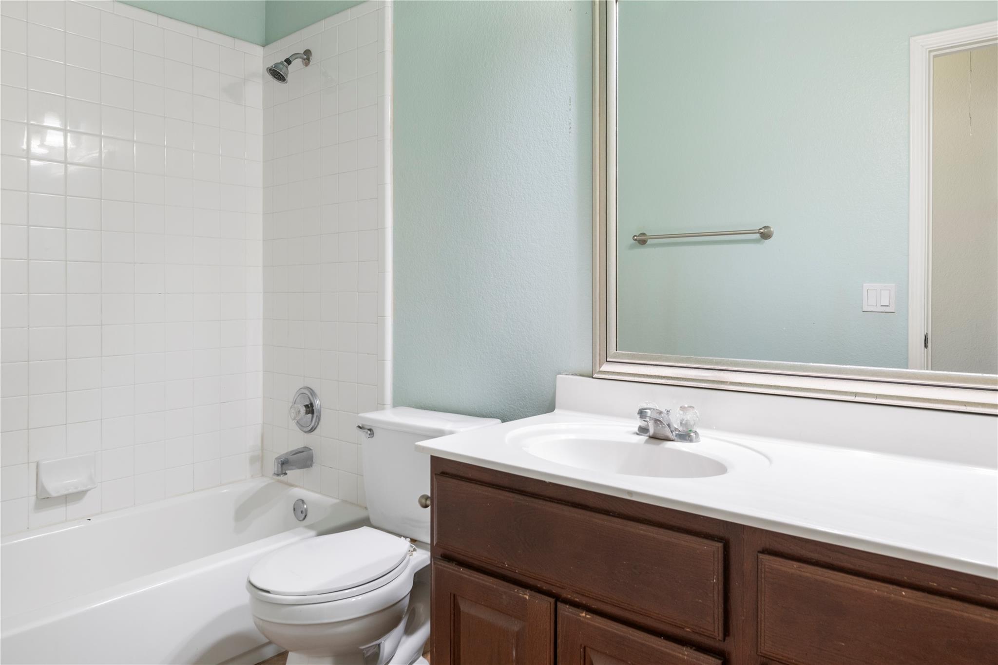 3807 Links Ln, Round Rock, TX 78664