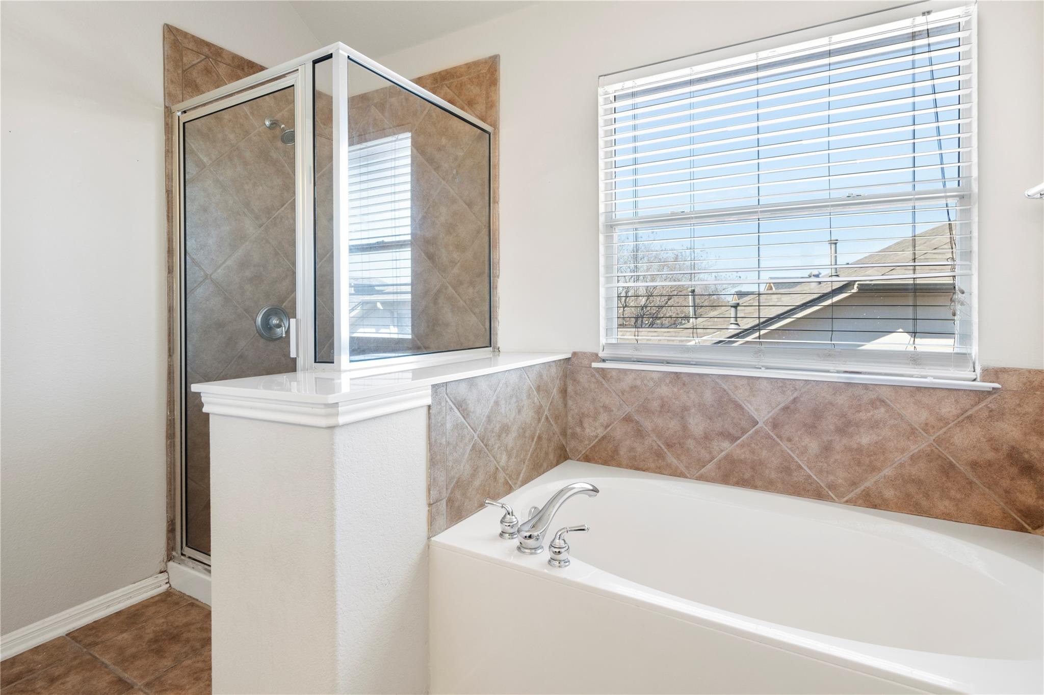 3807 Links Ln, Round Rock, TX 78664