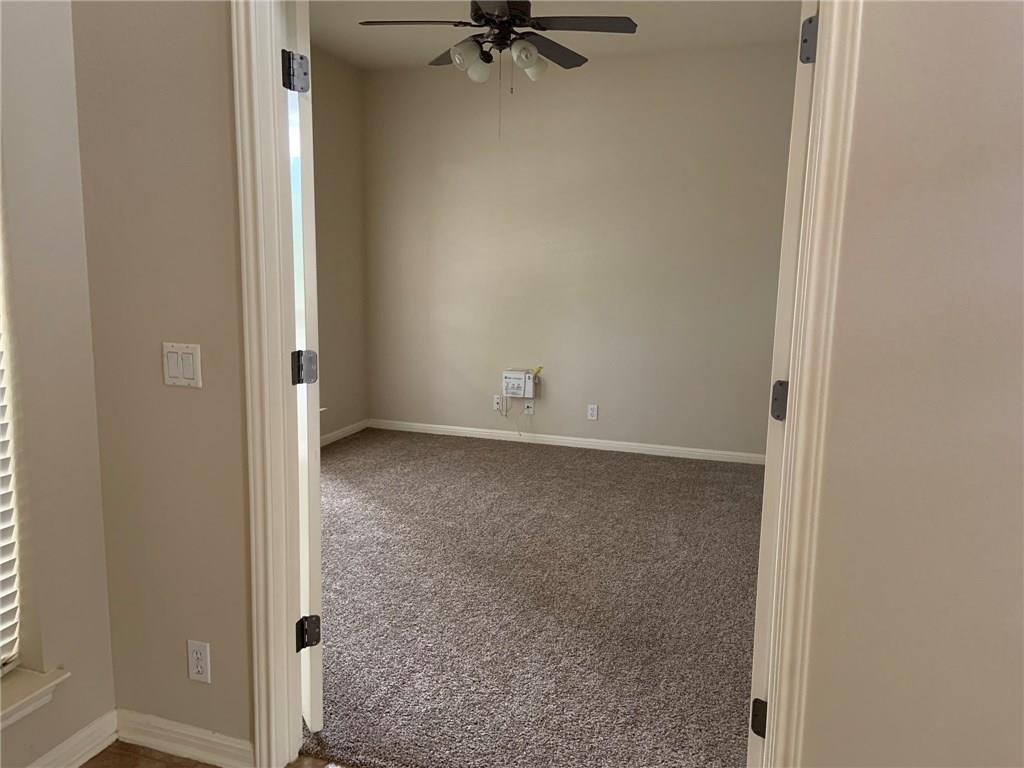 3807 Links Ln, Round Rock, TX 78664