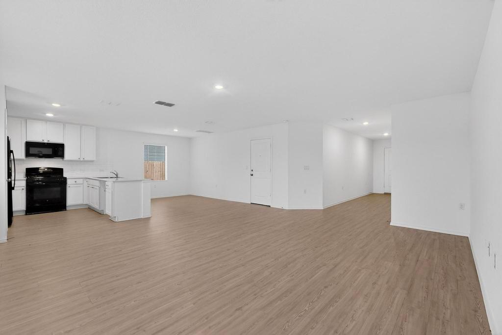 2021 Willkomen Way, Pflugerville, TX 78660