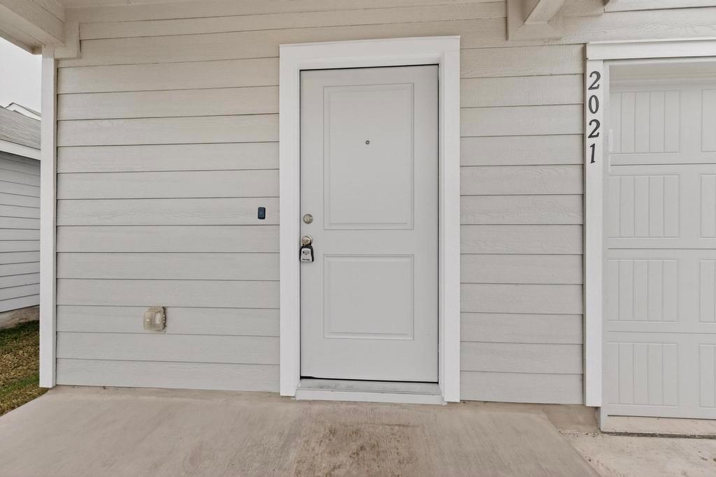 2021 Willkomen Way, Pflugerville, TX 78660