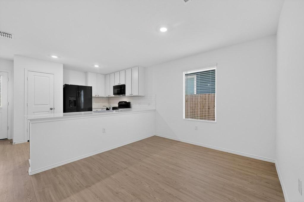 2021 Willkomen Way, Pflugerville, TX 78660