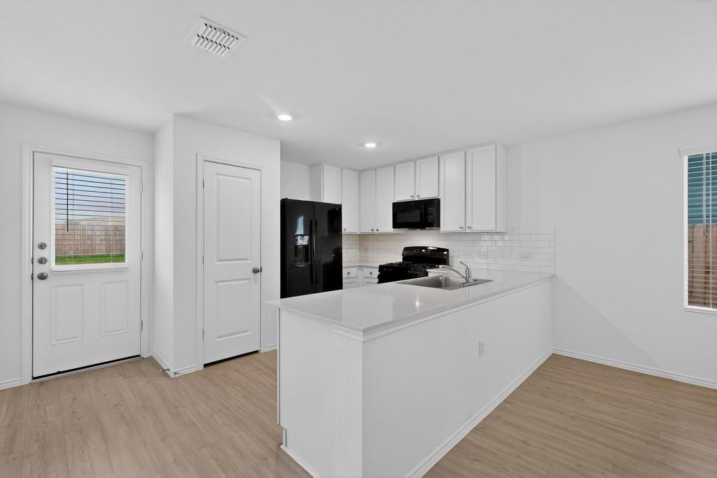 2021 Willkomen Way, Pflugerville, TX 78660