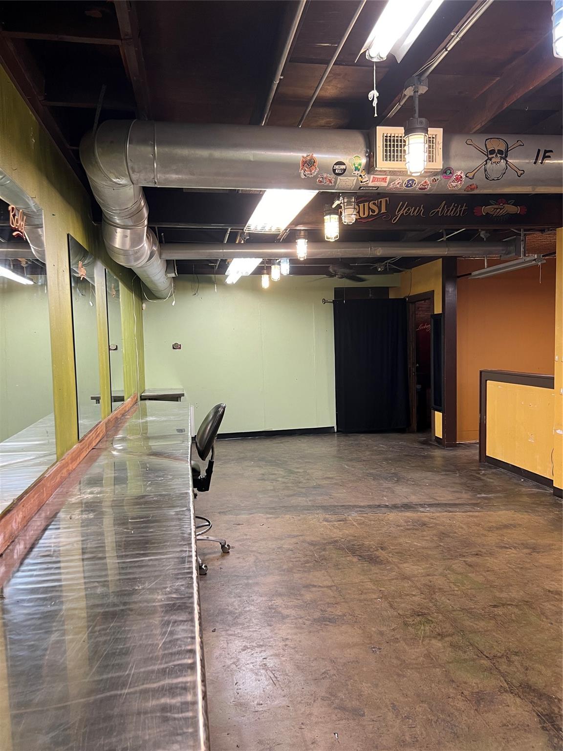 1157 Chicon St, Austin, TX 78702