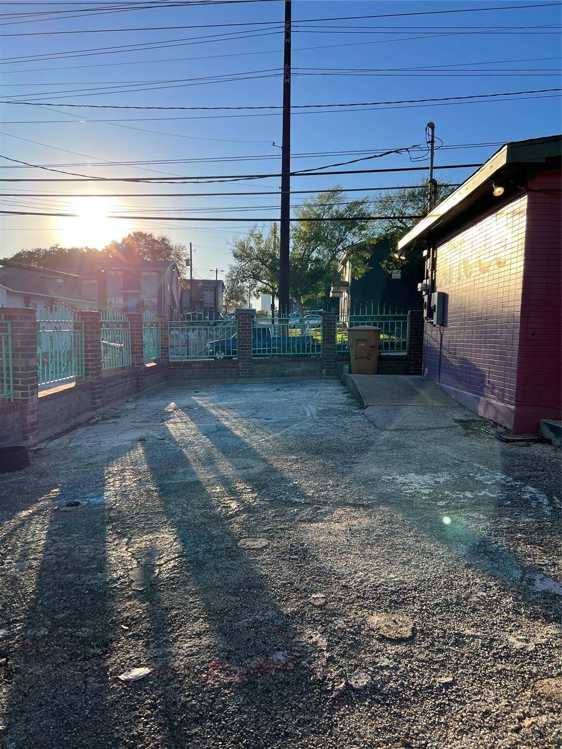 1157 Chicon St, Austin, TX 78702