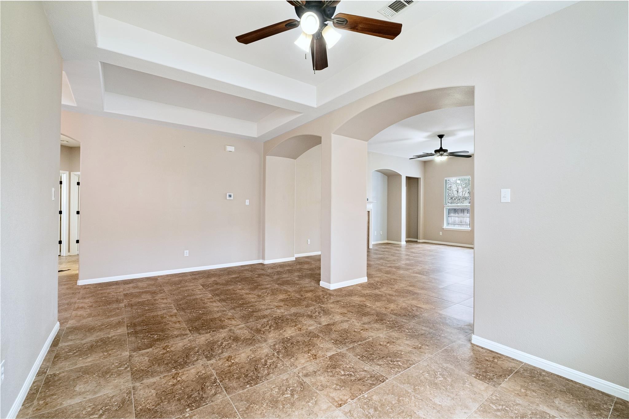 1214 Utopia Ln, Hutto, TX 78634