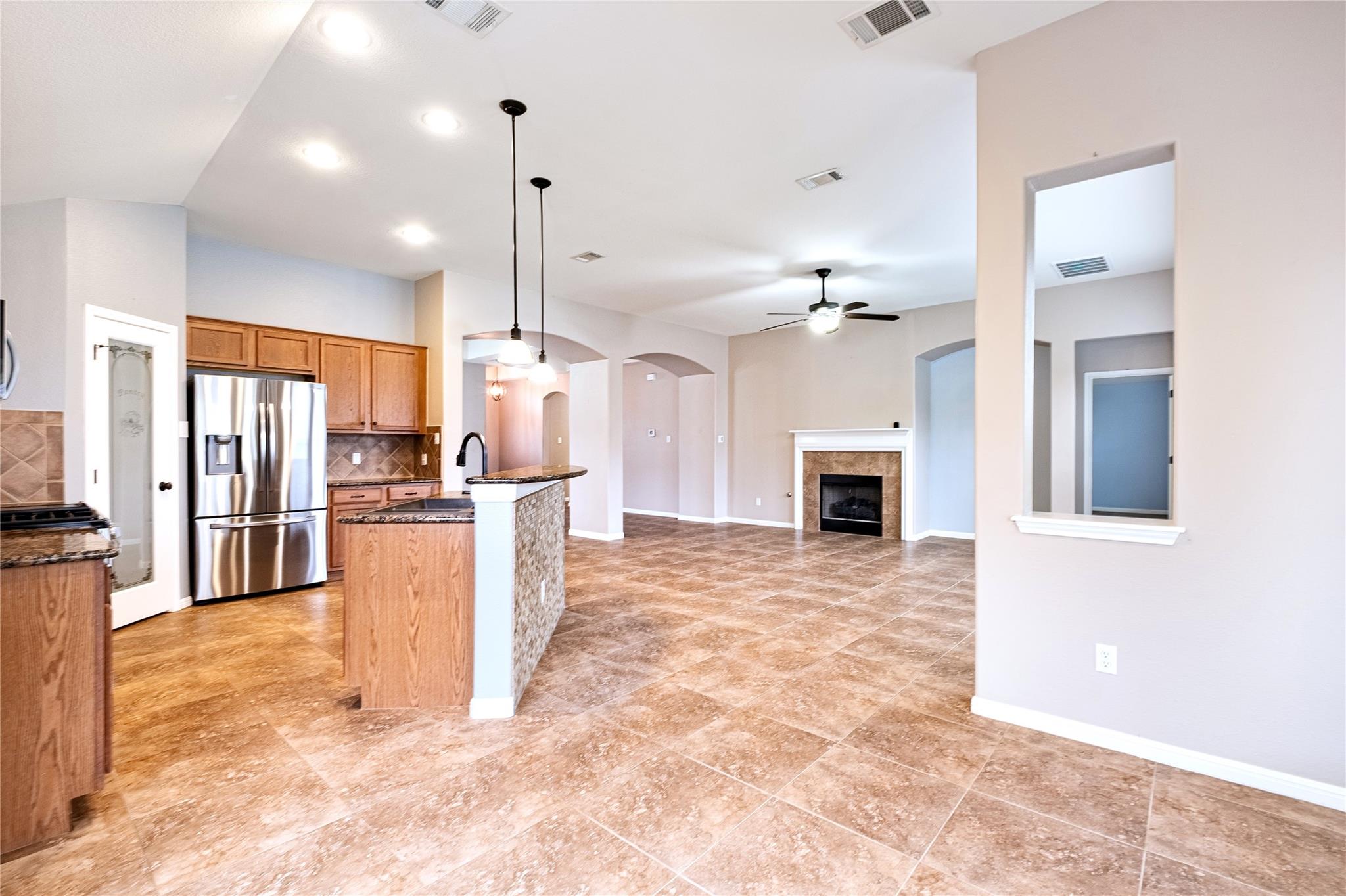 1214 Utopia Ln, Hutto, TX 78634