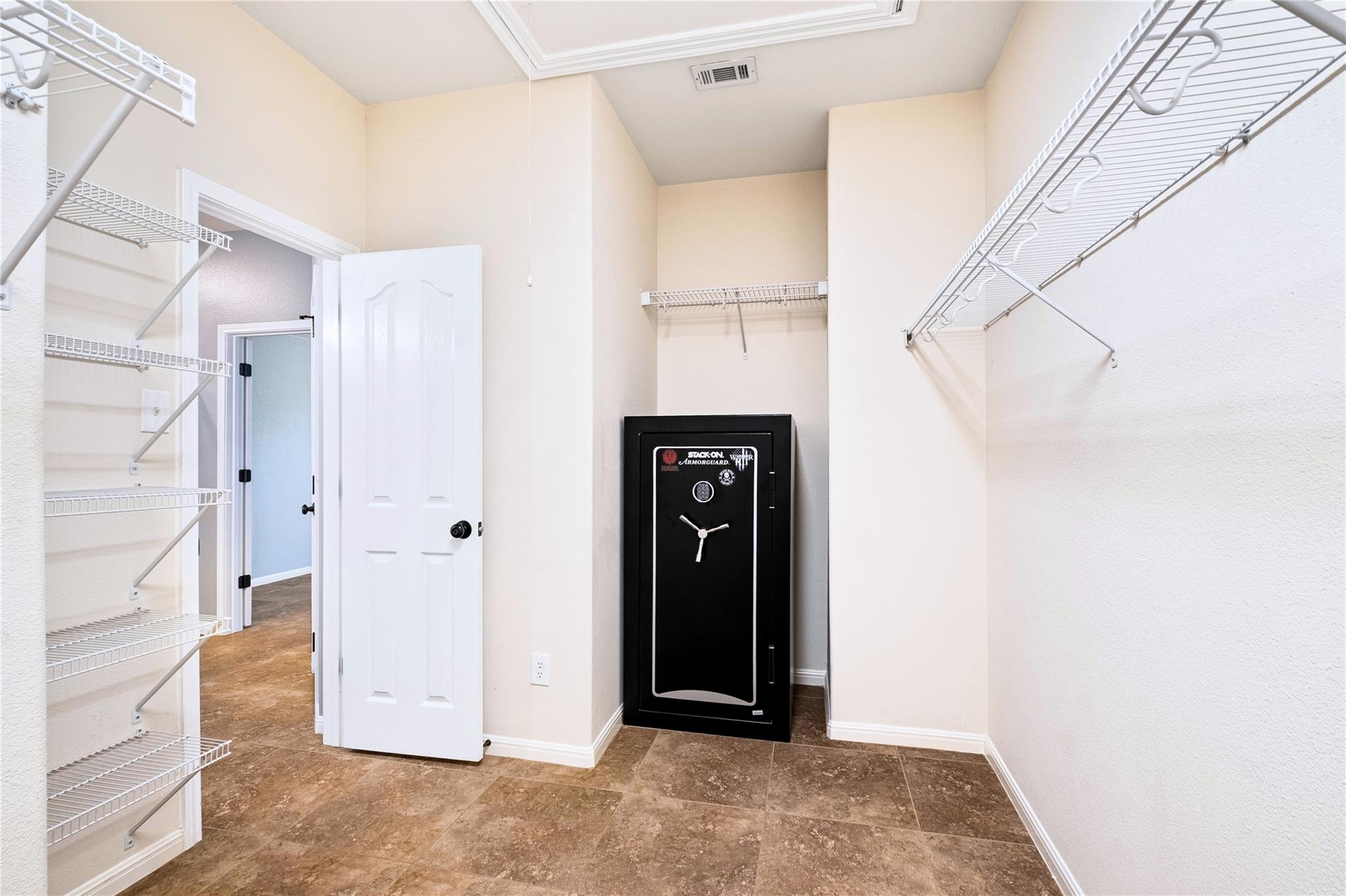 1214 Utopia Ln, Hutto, TX 78634