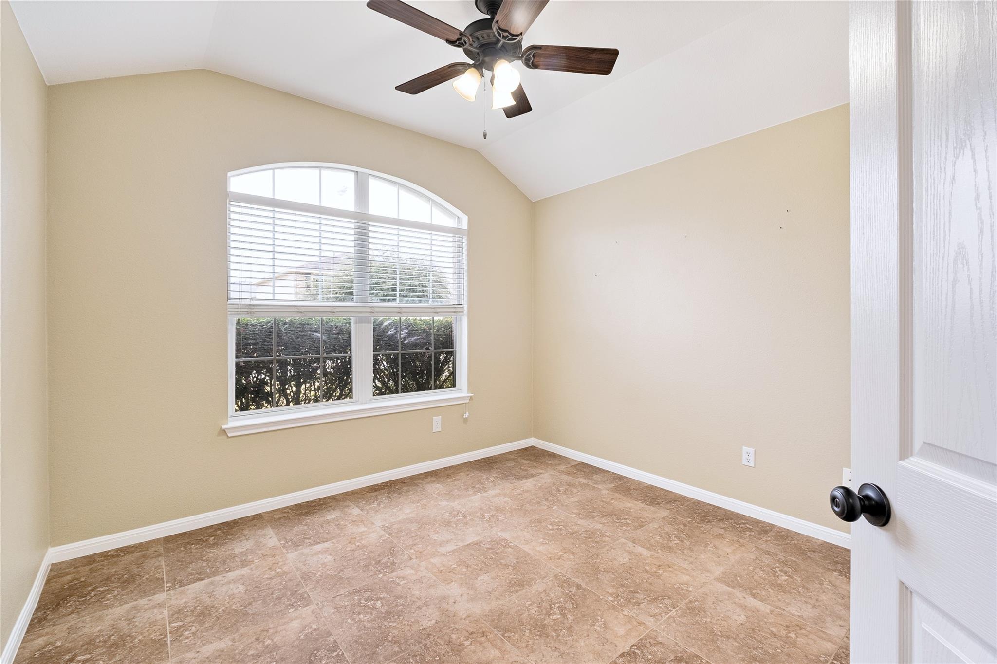 1214 Utopia Ln, Hutto, TX 78634