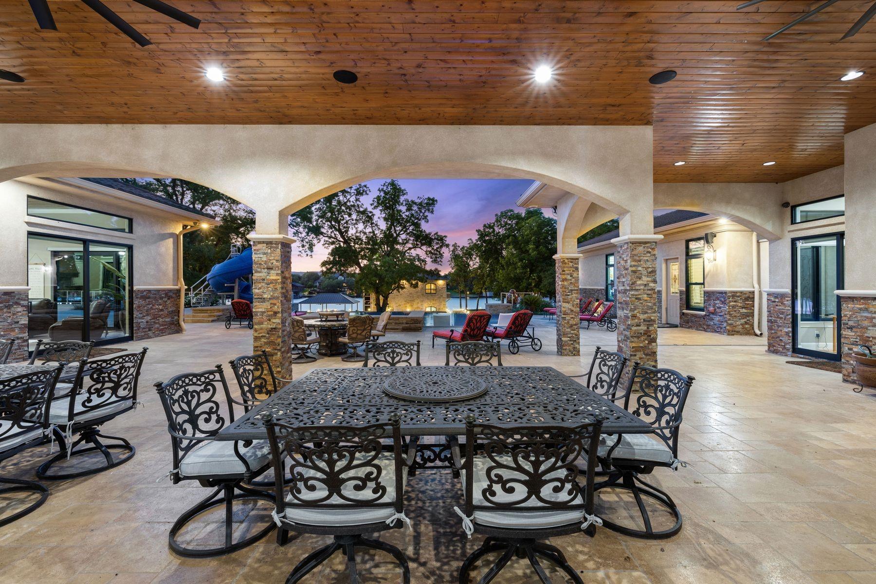 911 Legends Pkwy, Kingsland, TX 78639