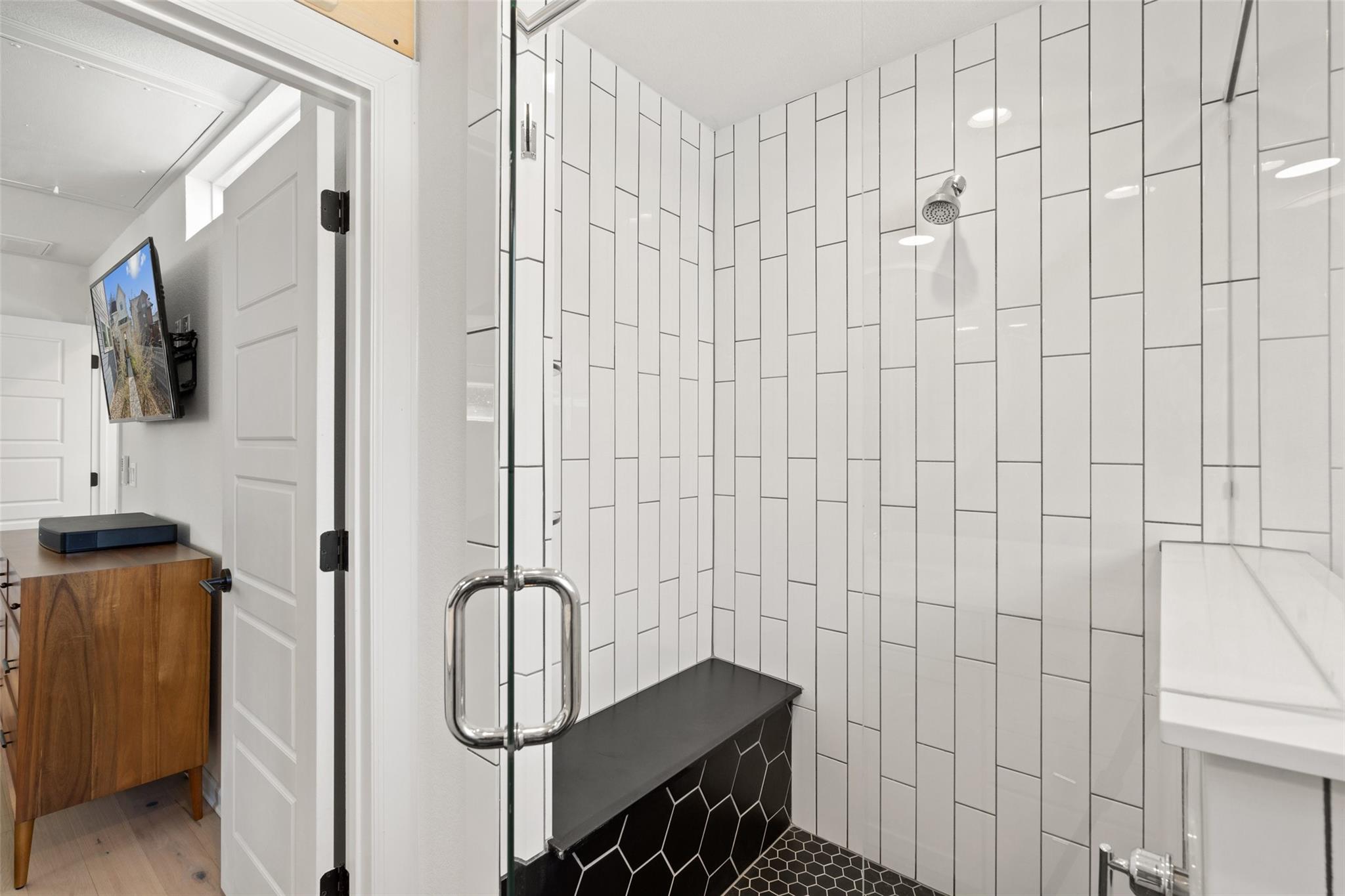 209 Ben Howell Dr # B, Austin, TX 78704