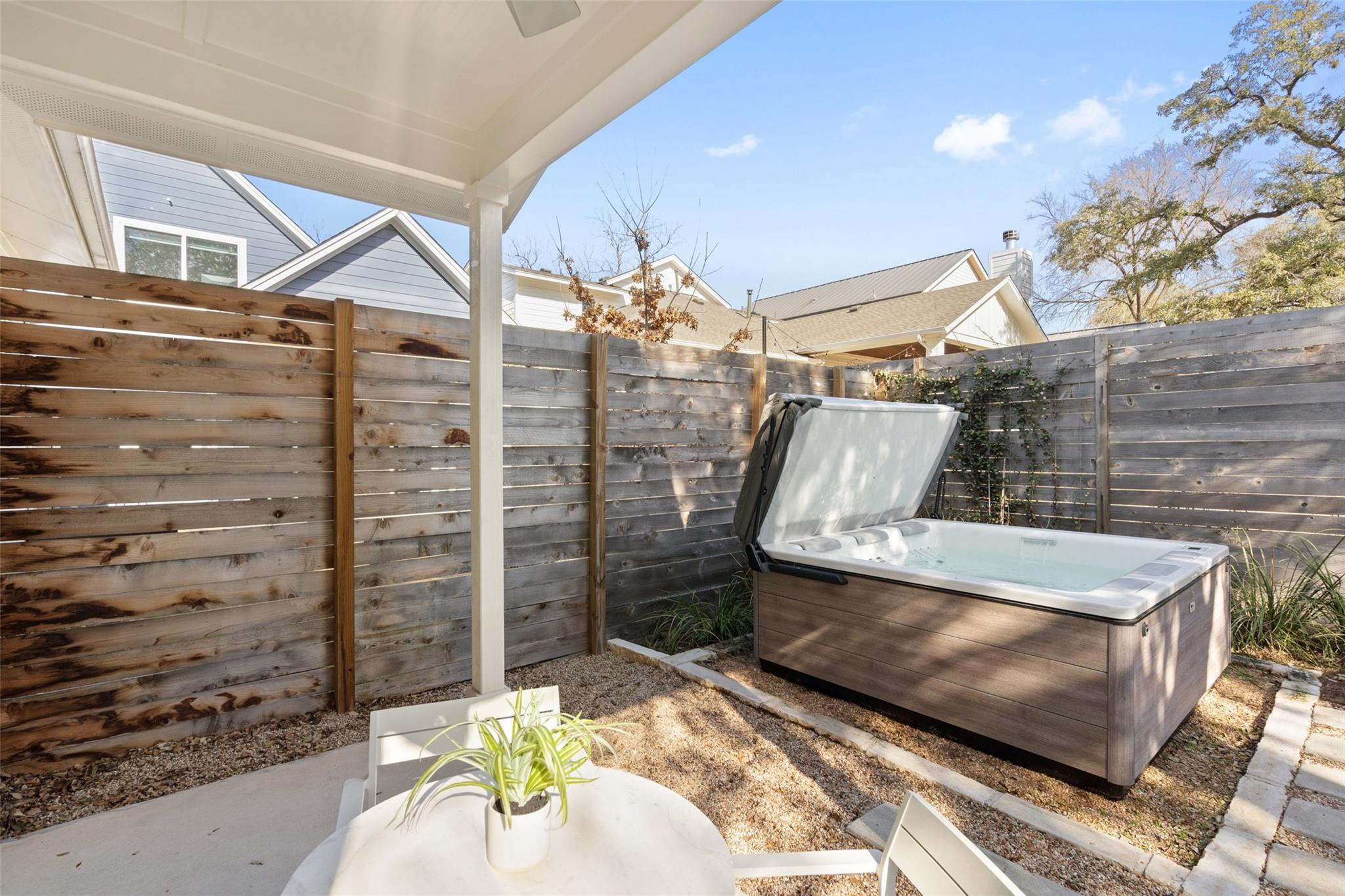 209 Ben Howell Dr # B, Austin, TX 78704