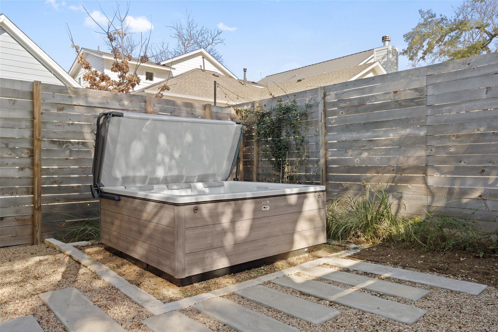 209 Ben Howell Dr # B, Austin, TX 78704