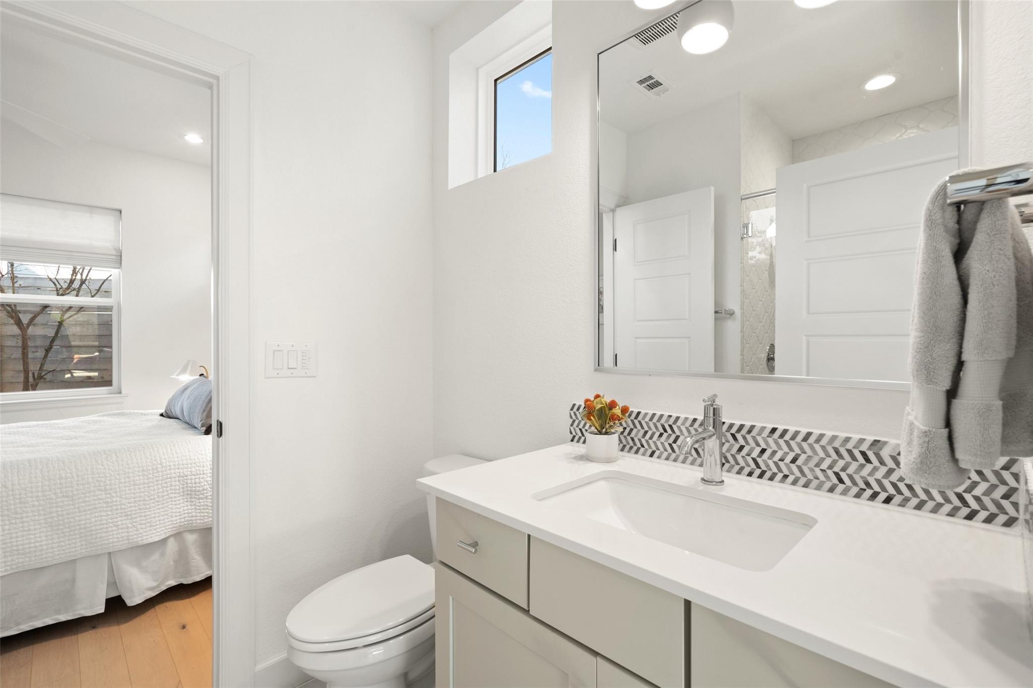 209 Ben Howell Dr # B, Austin, TX 78704