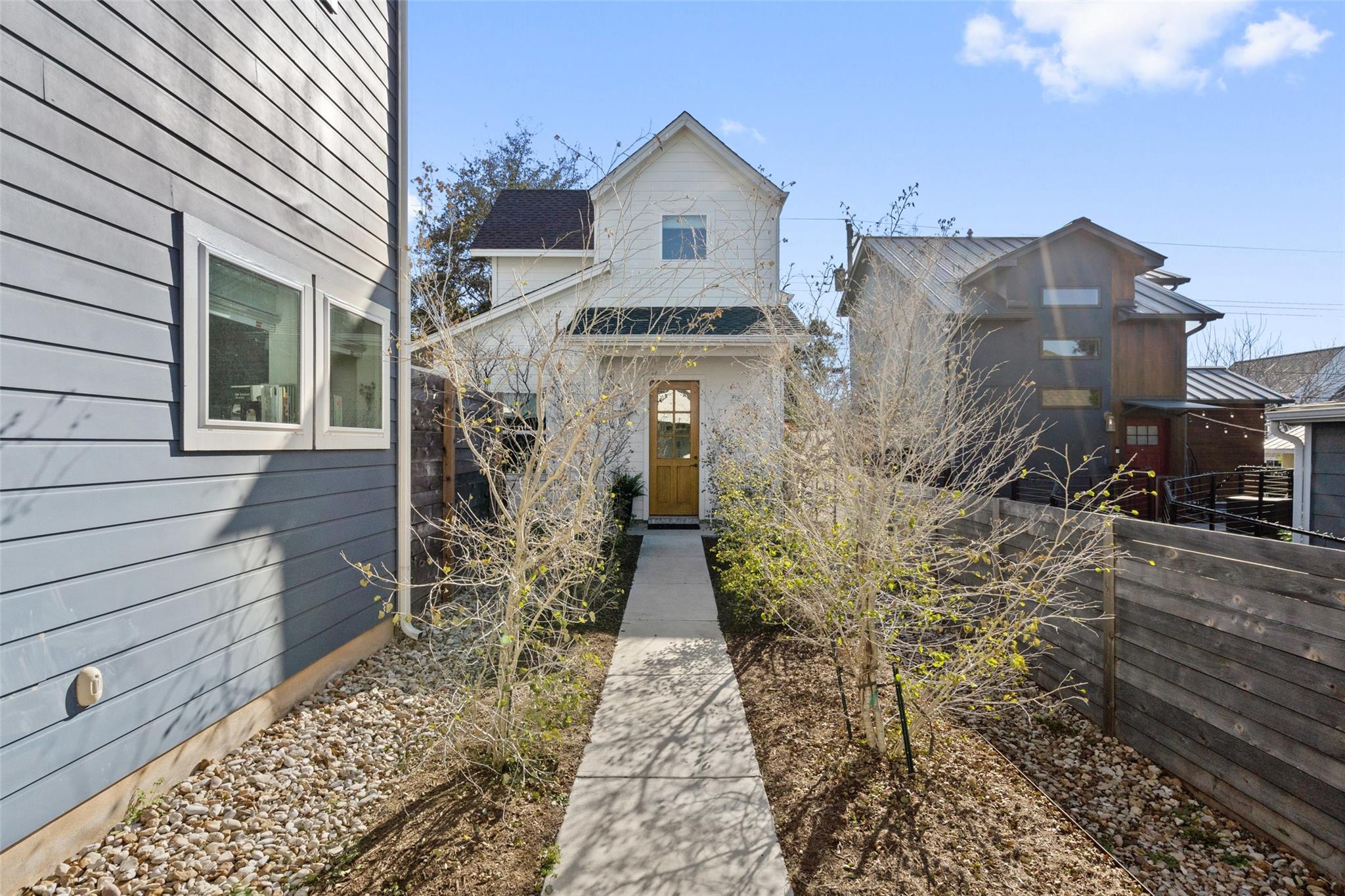 209 Ben Howell Dr # B, Austin, TX 78704