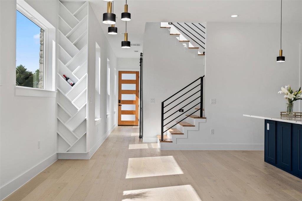 501 E Burton St, Manor, TX 78653