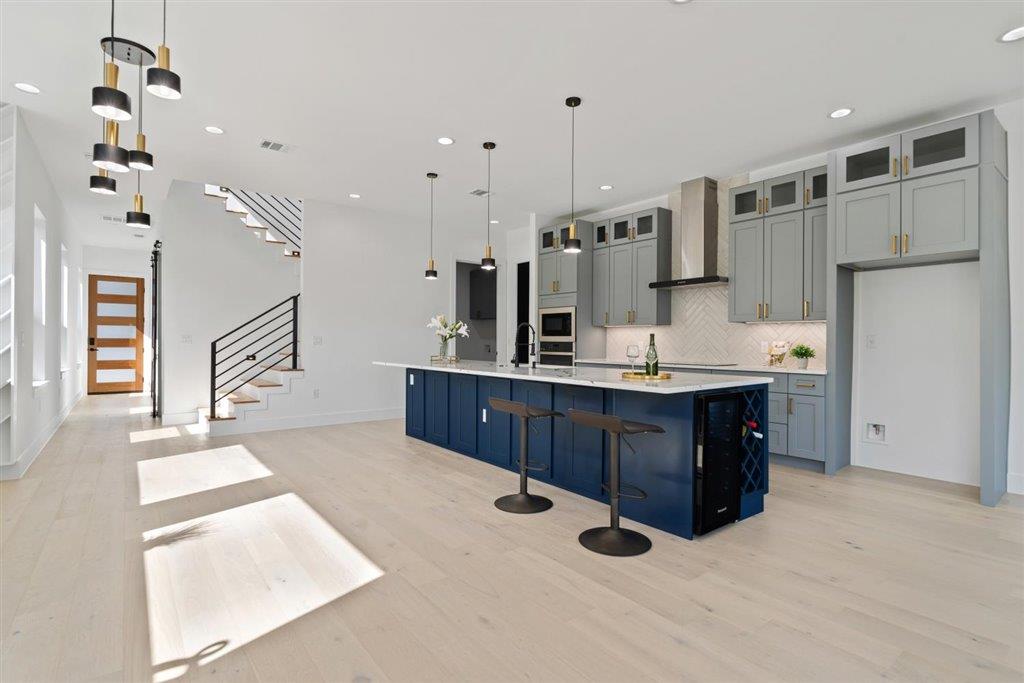 501 E Burton St, Manor, TX 78653