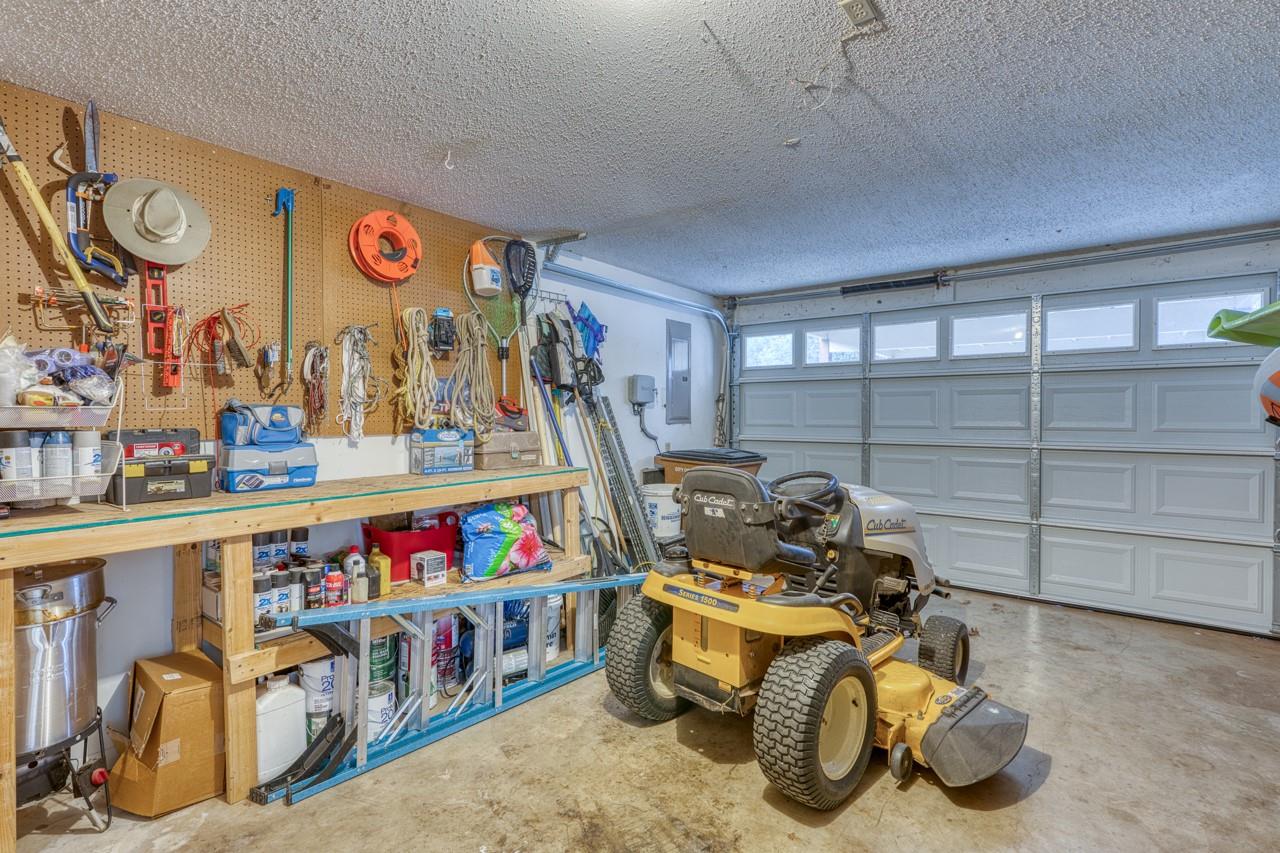 4118 River Oaks Dr, Kingsland, TX 78639