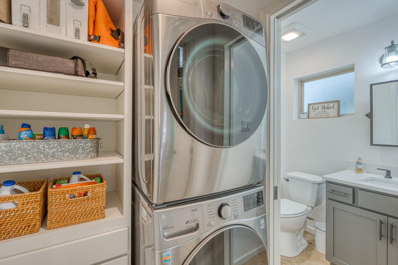 4118 River Oaks Dr, Kingsland, TX 78639