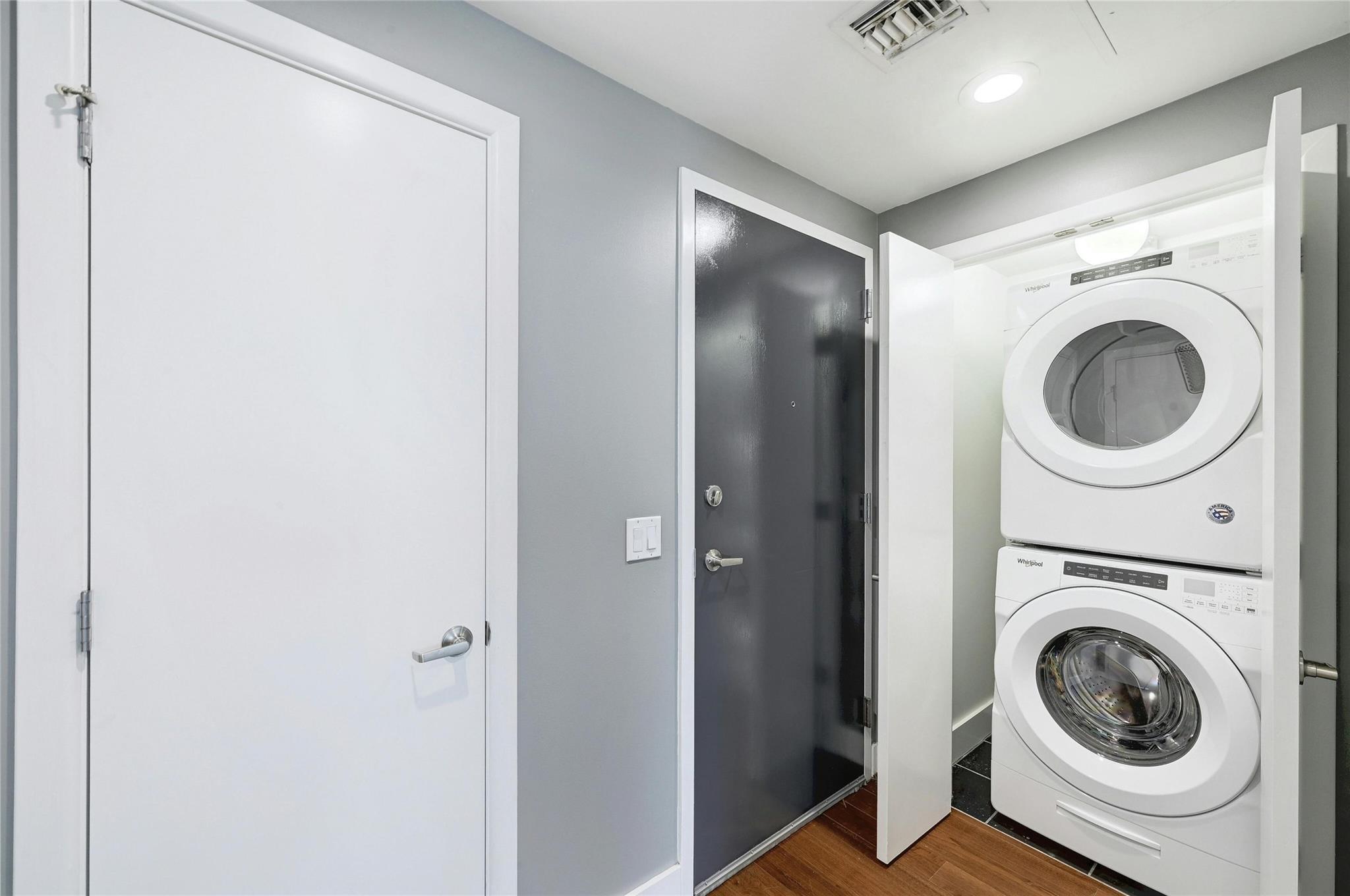 300 Bowie St # 2301, Austin, TX 78703