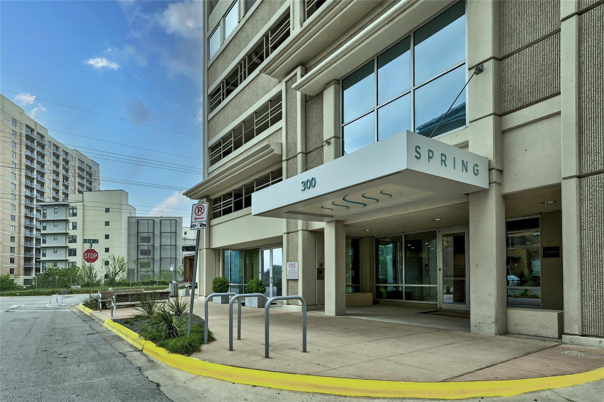 300 Bowie St # 2301, Austin, TX 78703