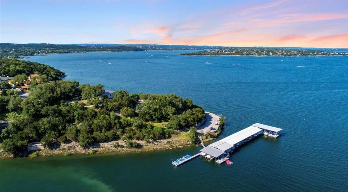 2107 Chisholm Trl, Spicewood, TX 78669