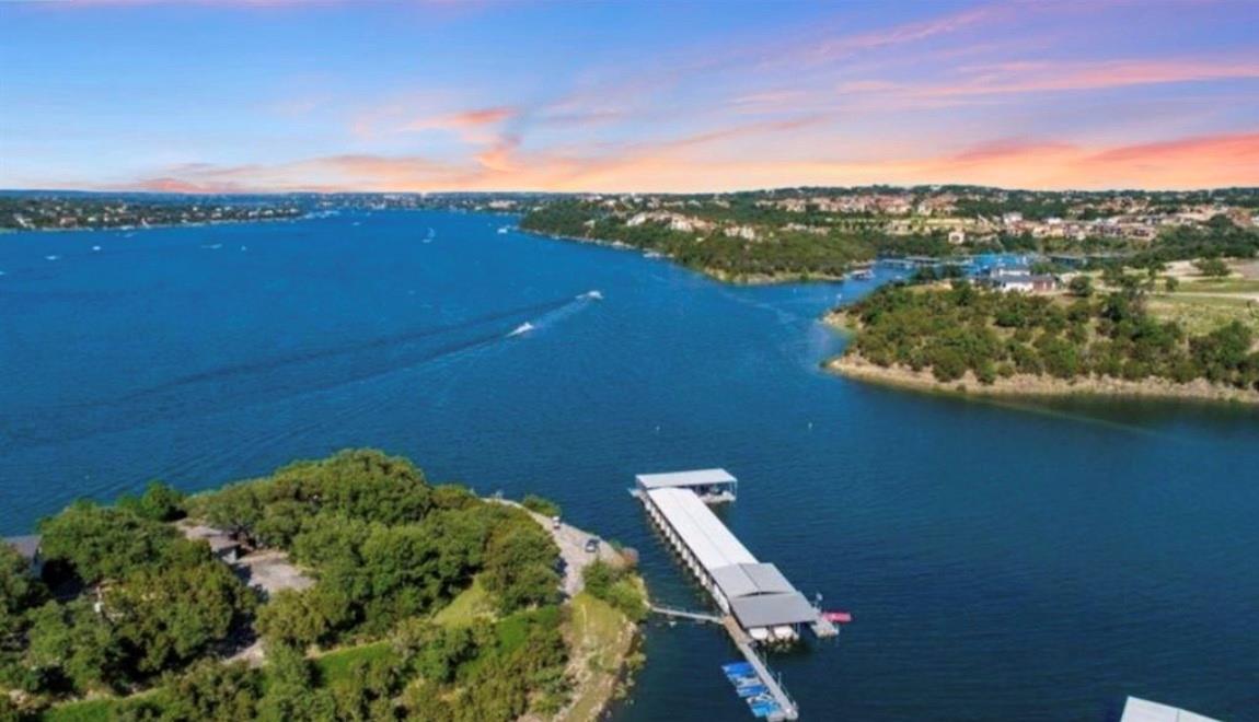 2107 Chisholm Trl, Spicewood, TX 78669