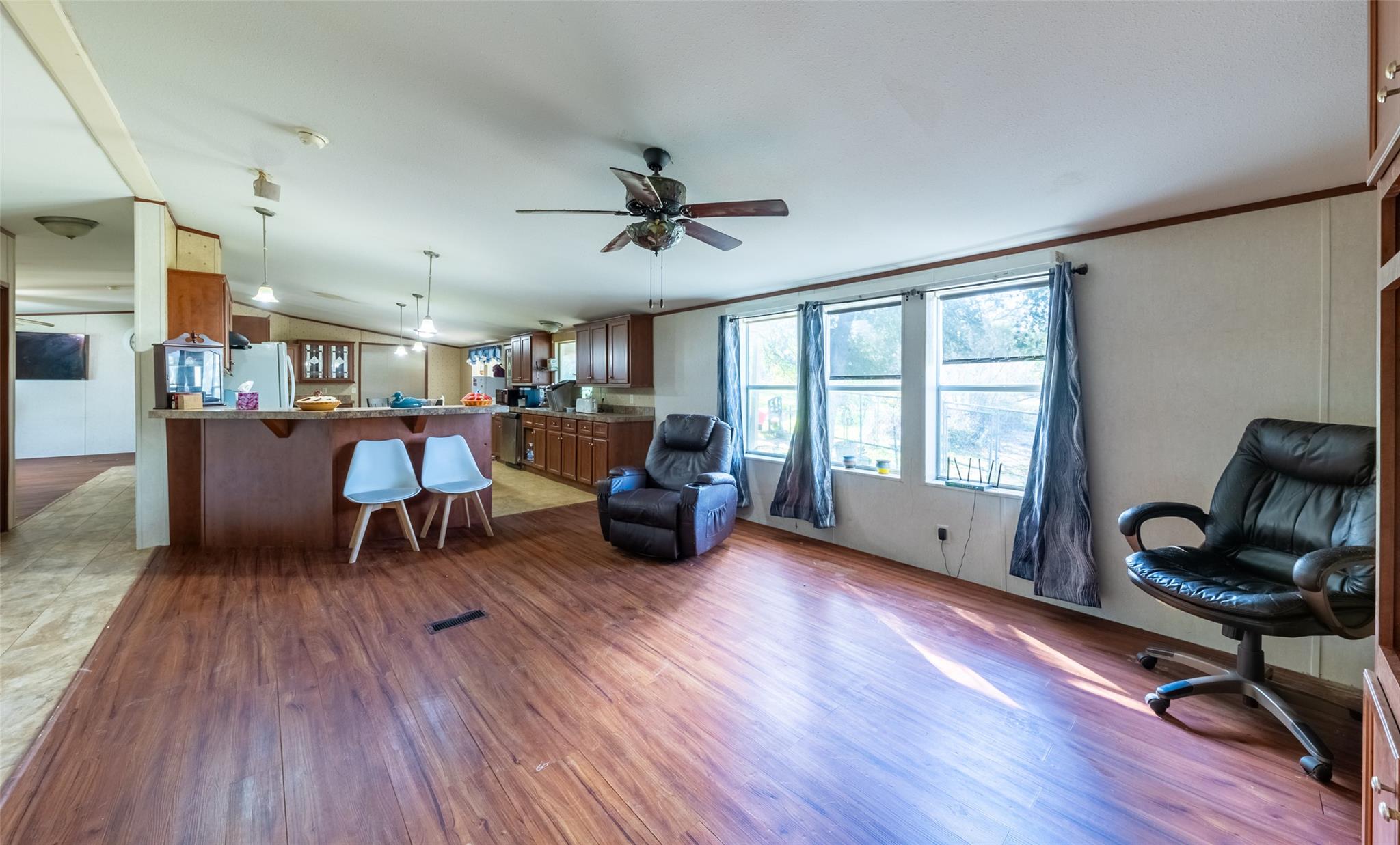 212 Fox Rd, San Marcos, TX 78666