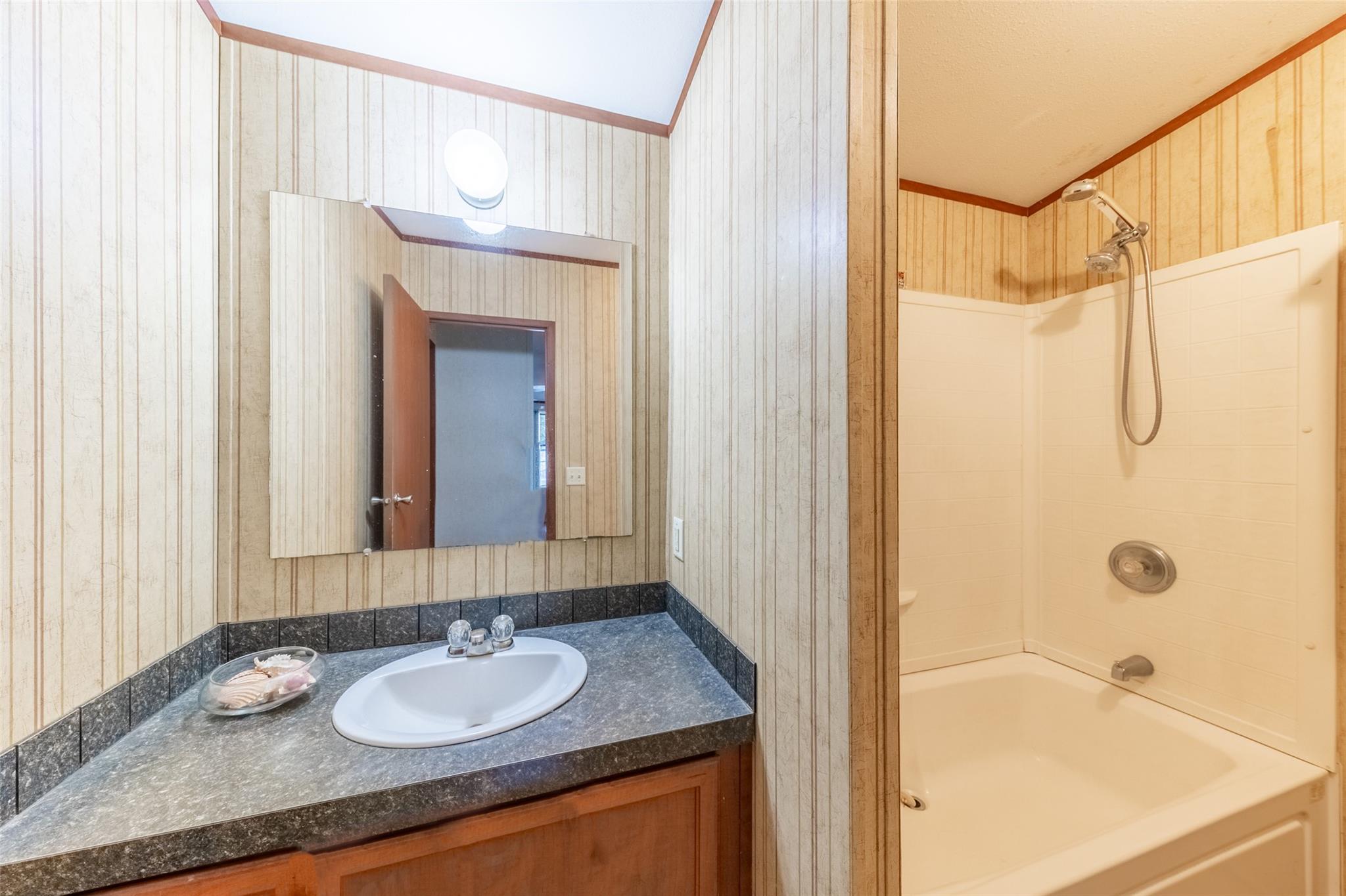 212 Fox Rd, San Marcos, TX 78666