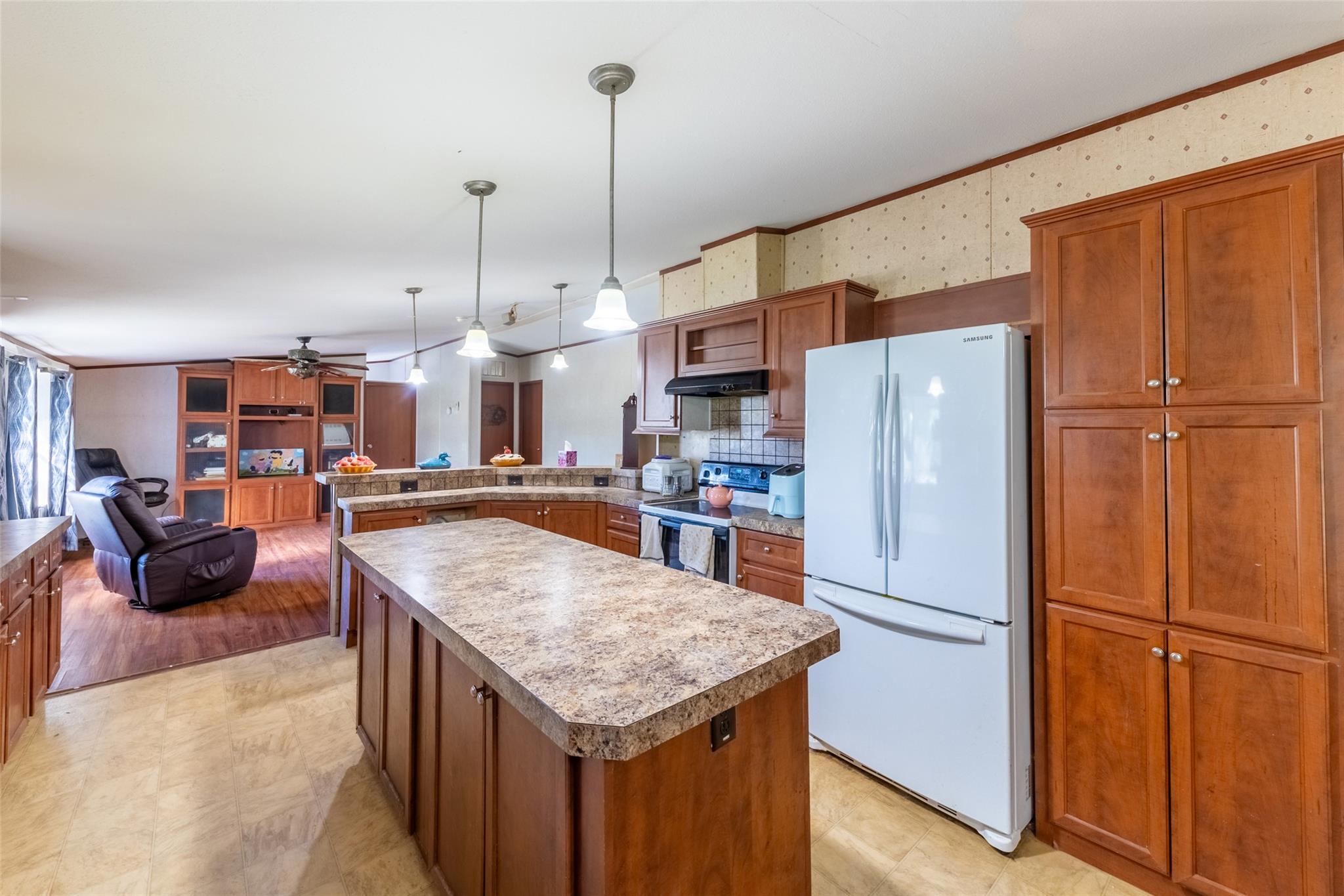 212 Fox Rd, San Marcos, TX 78666