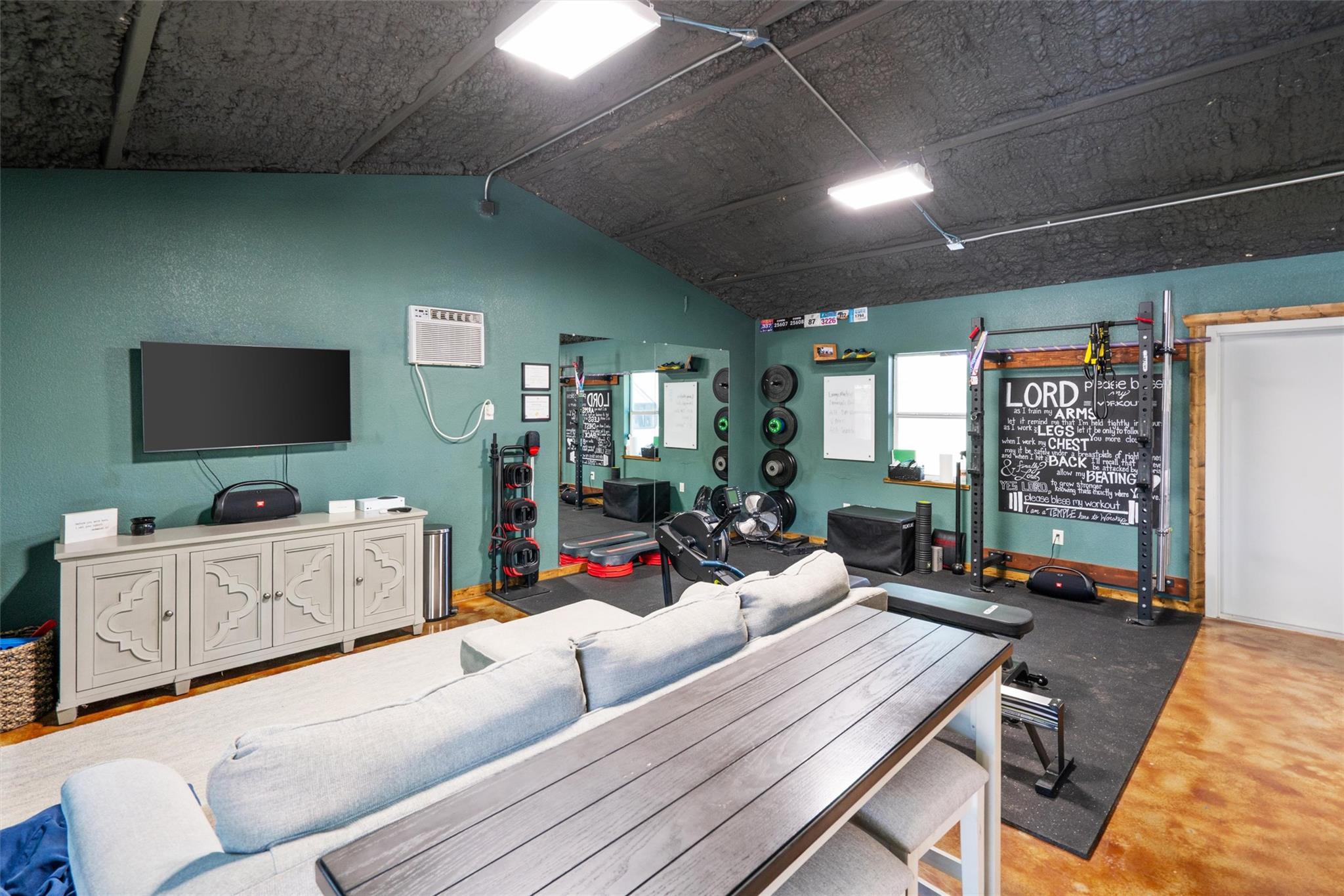 200 Little River Rd, Liberty Hill, TX 78642