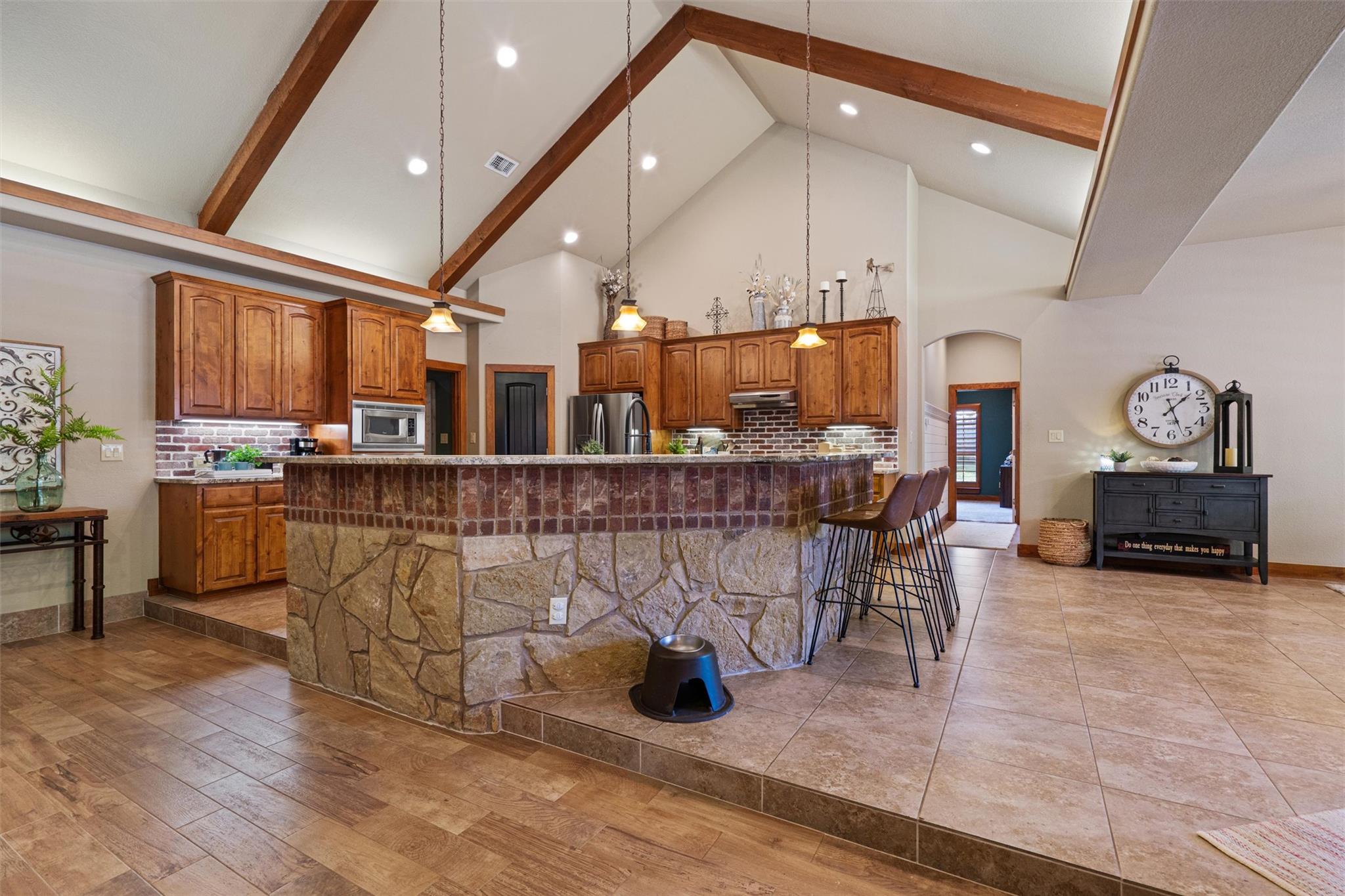 200 Little River Rd, Liberty Hill, TX 78642