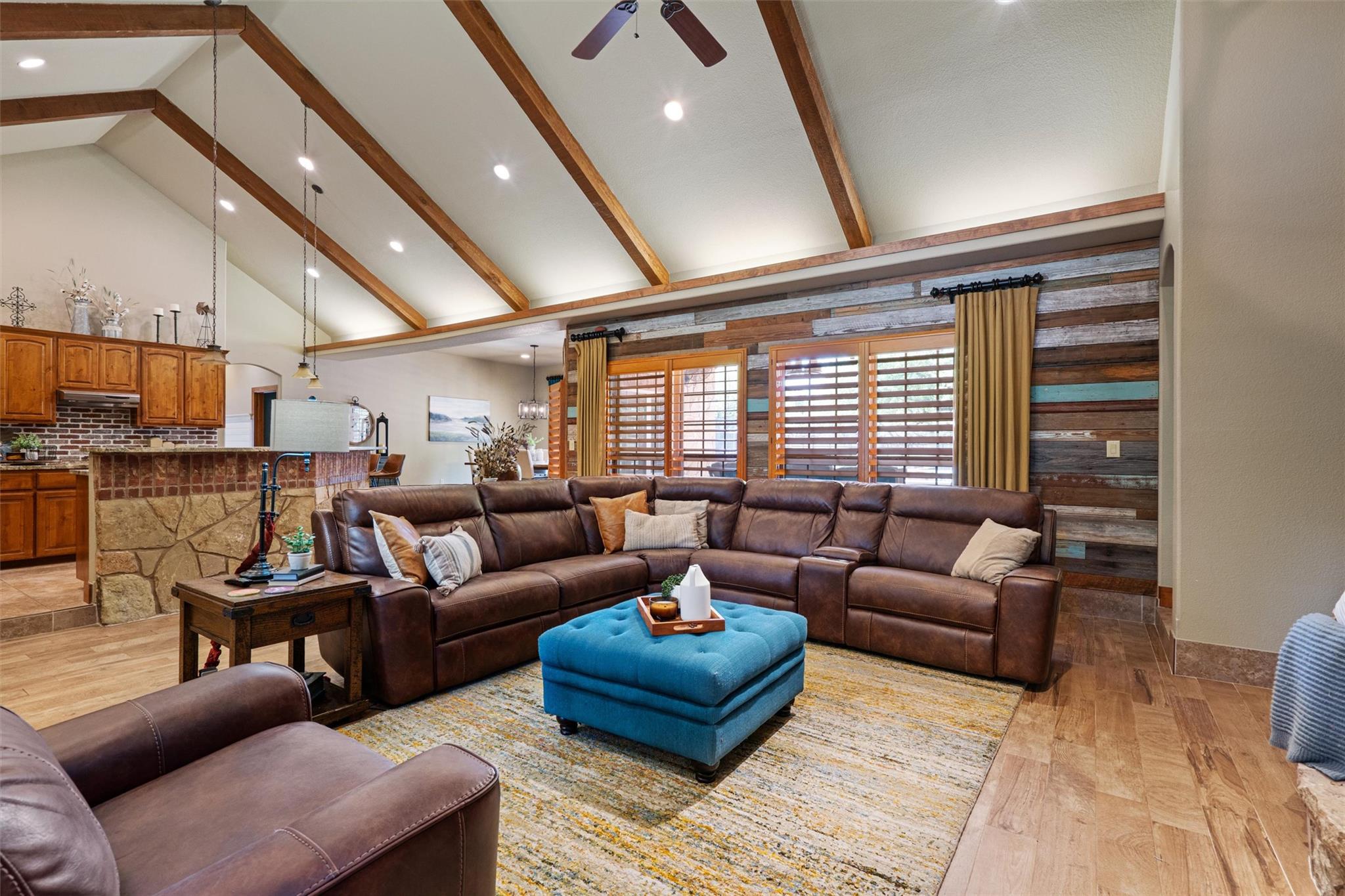 200 Little River Rd, Liberty Hill, TX 78642