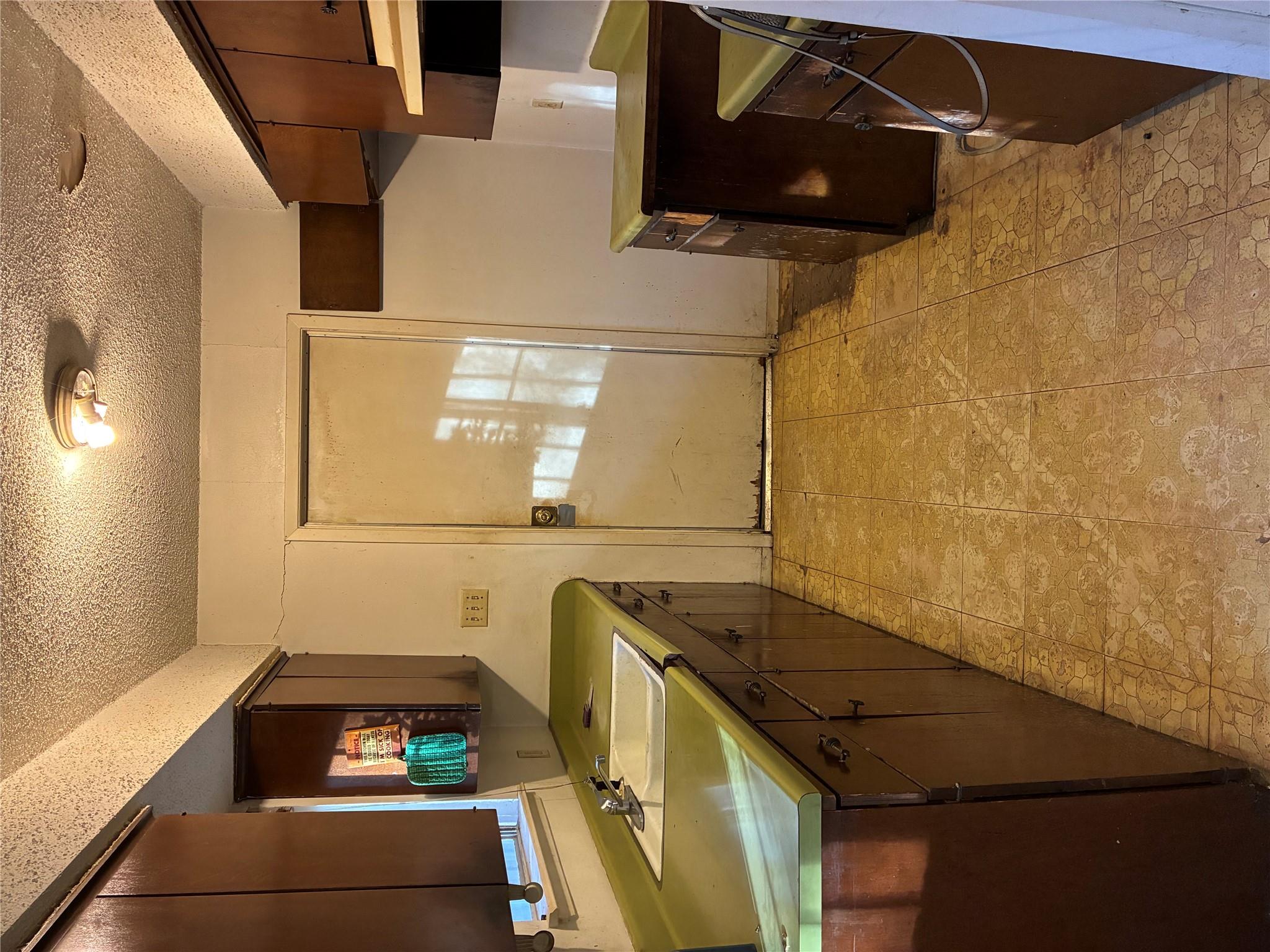 4710 Craigwood Dr, Austin, TX 78725