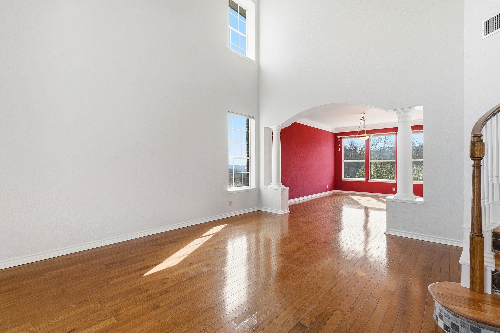 10517 Grand Oak Cir, Austin, TX 78750