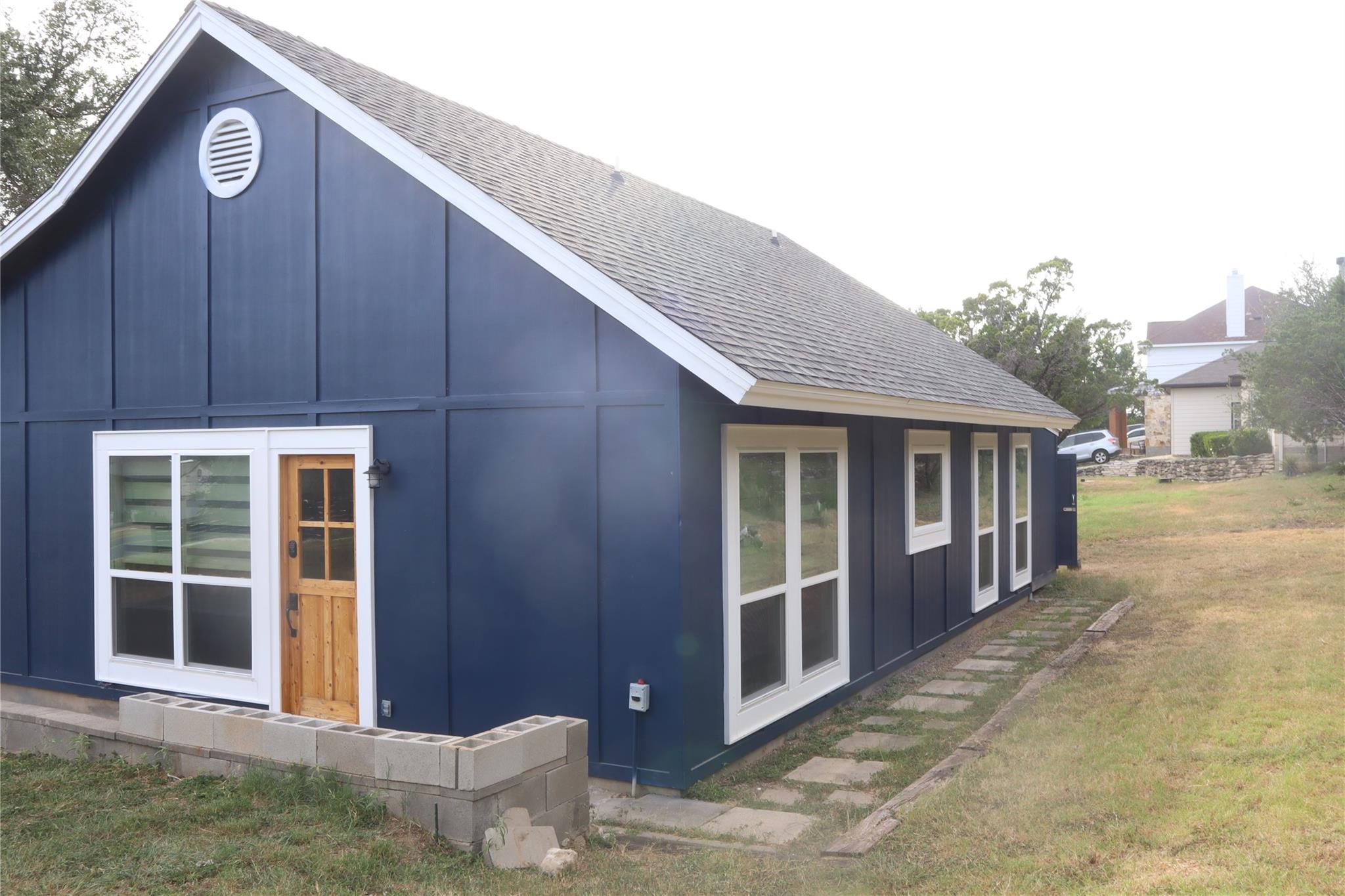 10201 Longhorn Skyway Skwy, Dripping Springs, TX 78620