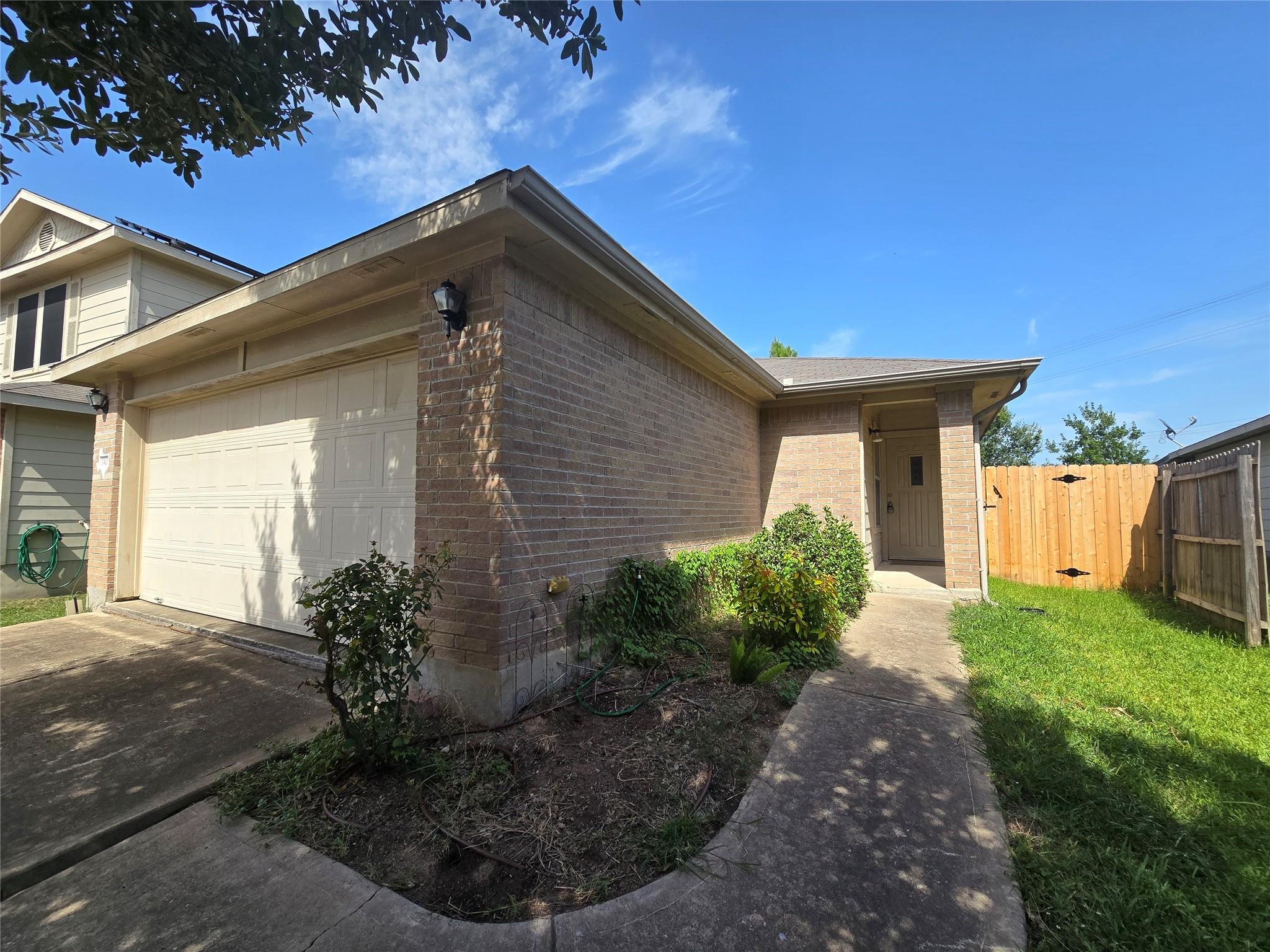 1409 Coriander Dr, Austin, TX 78741