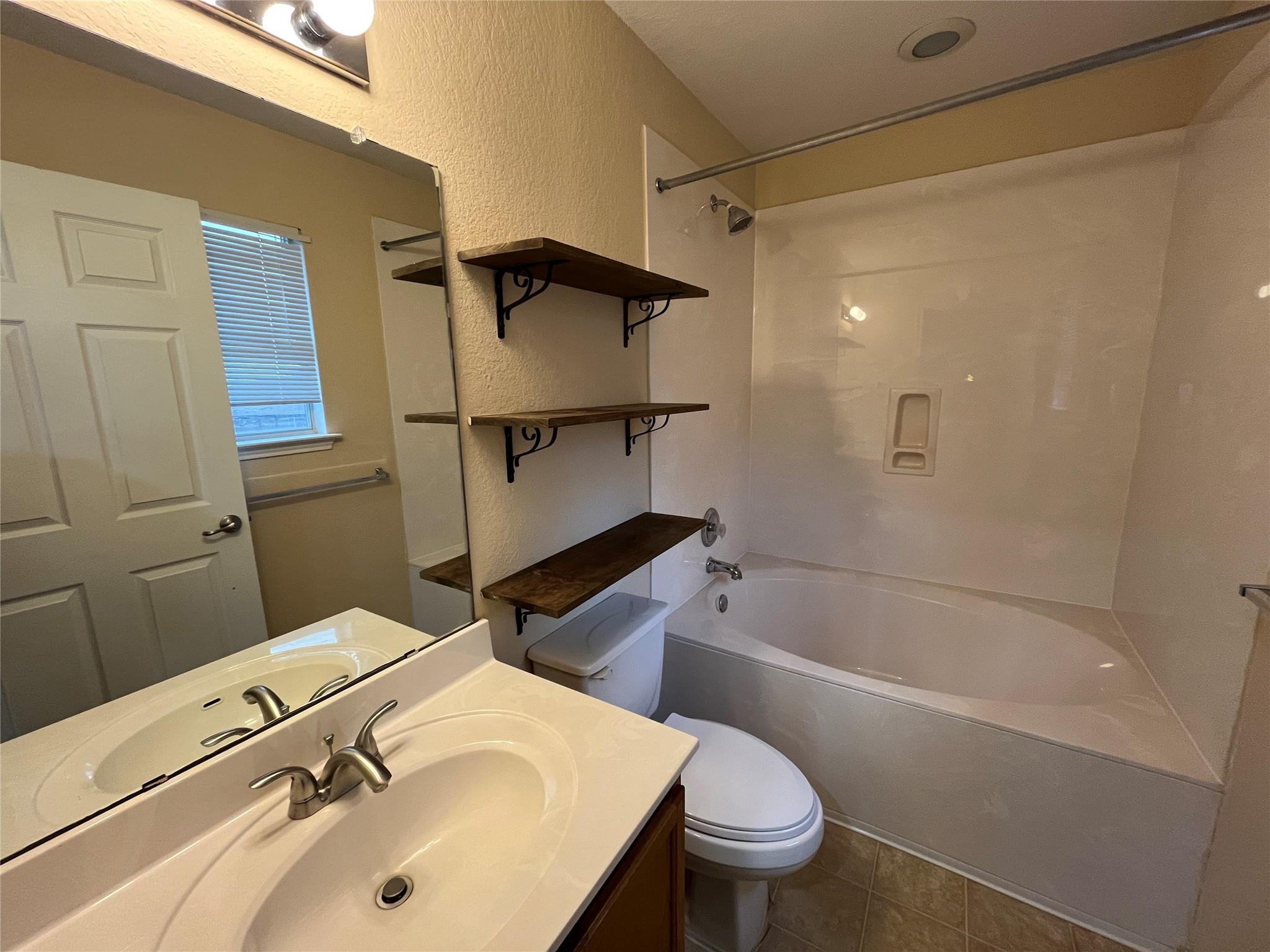 1409 Coriander Dr, Austin, TX 78741