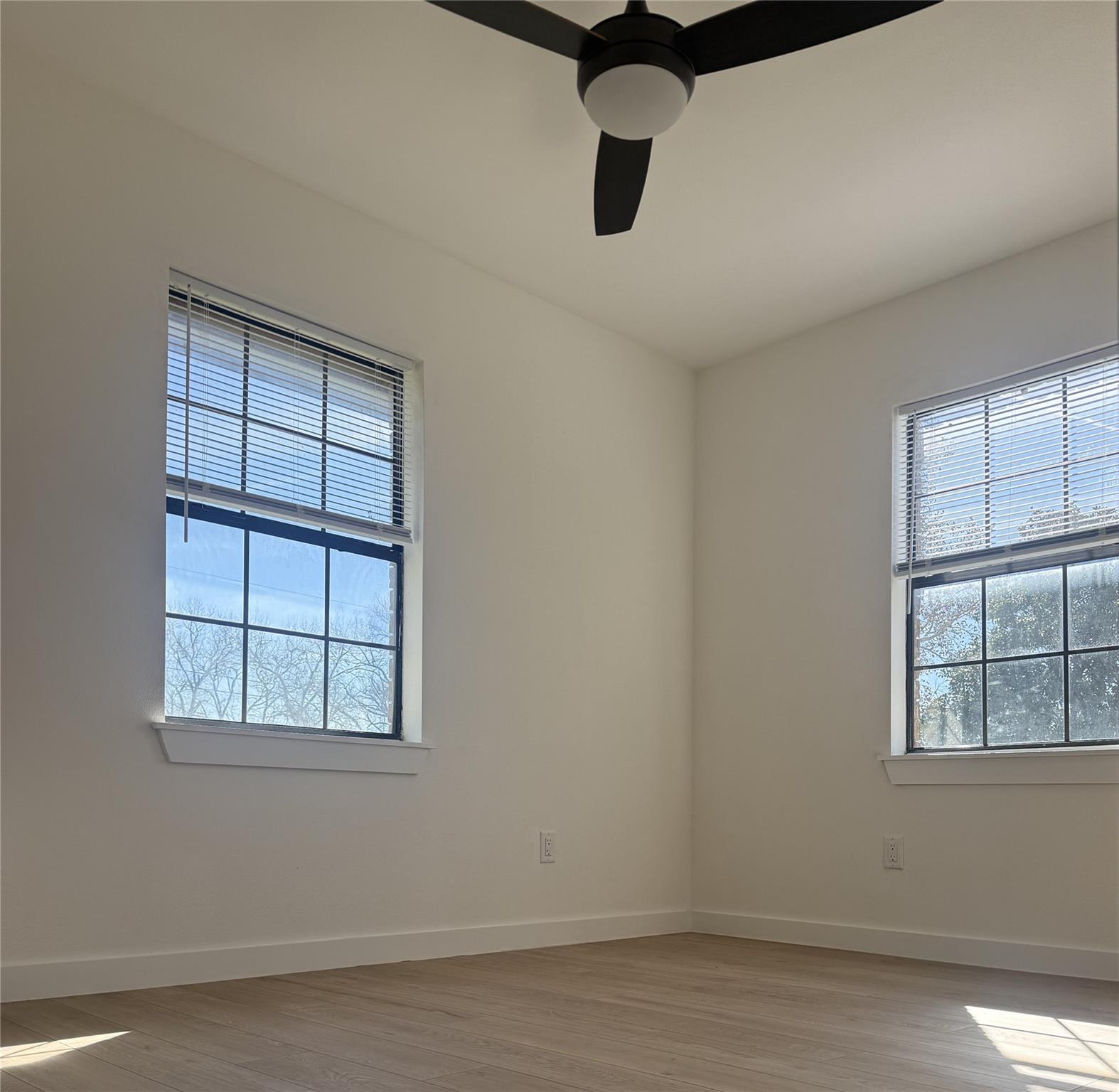 604 N 4th St, Nolanville, TX 76559