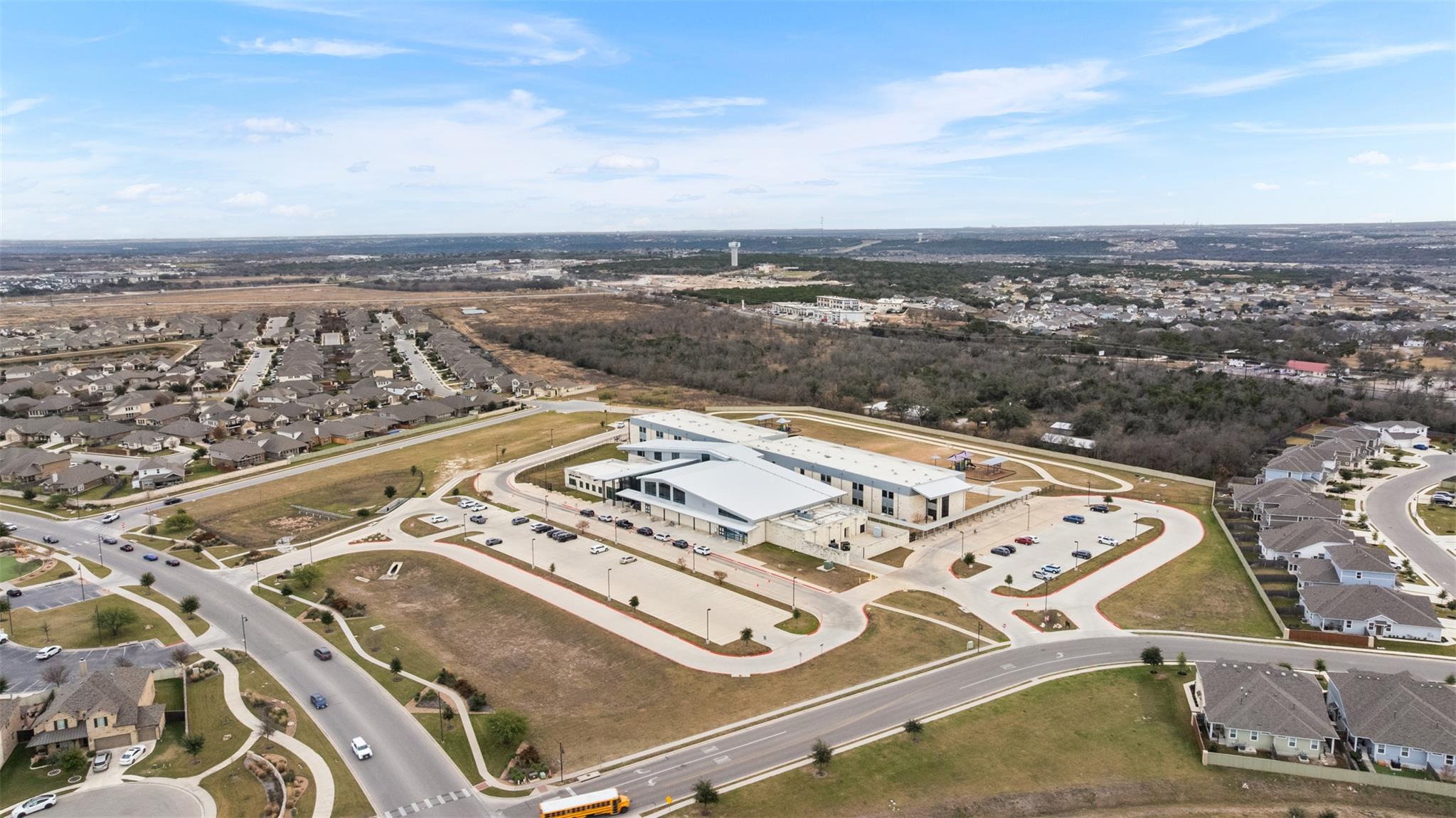 245 La Dera Dr, Liberty Hill, TX 78642