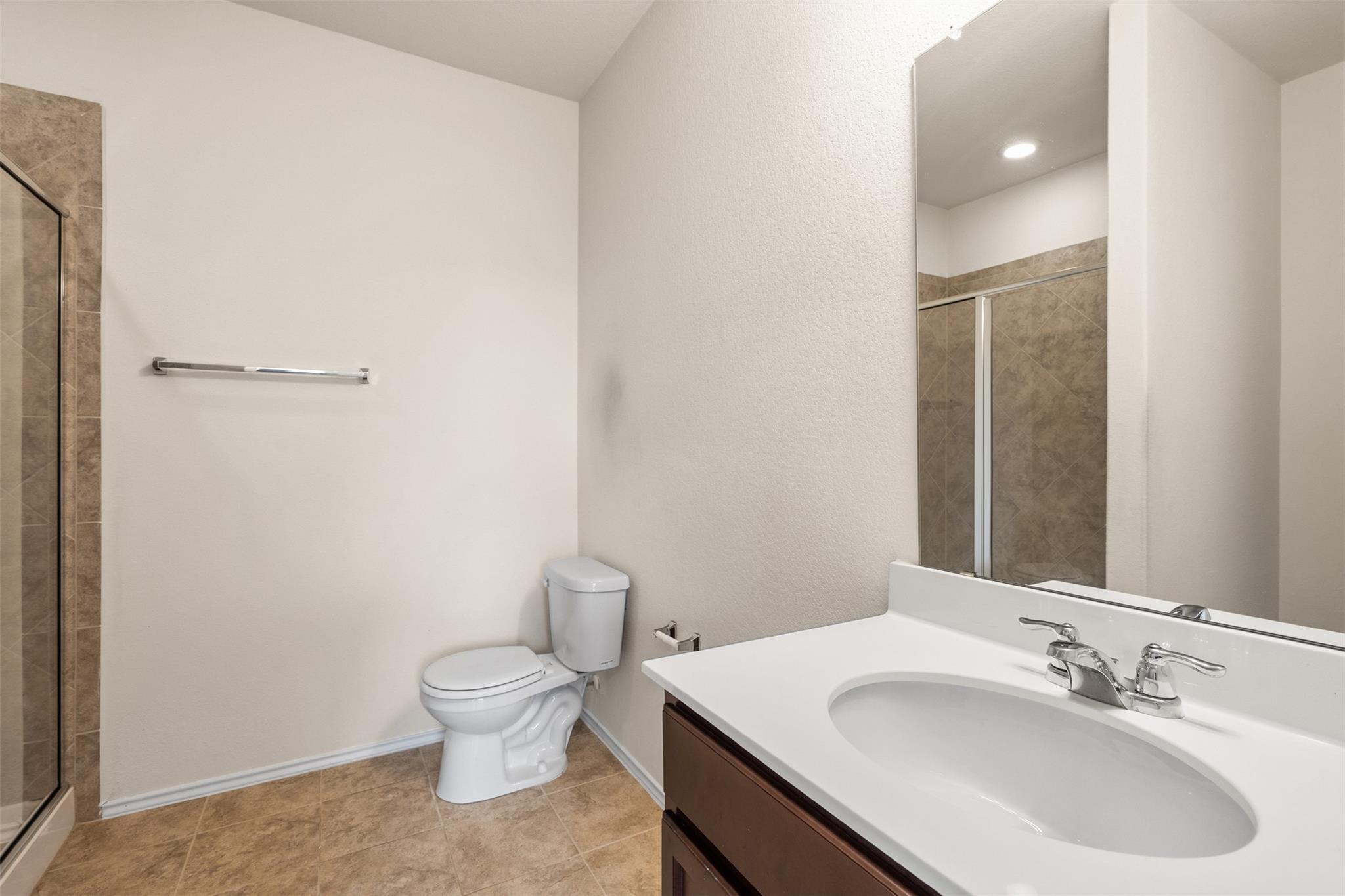 245 La Dera Dr, Liberty Hill, TX 78642