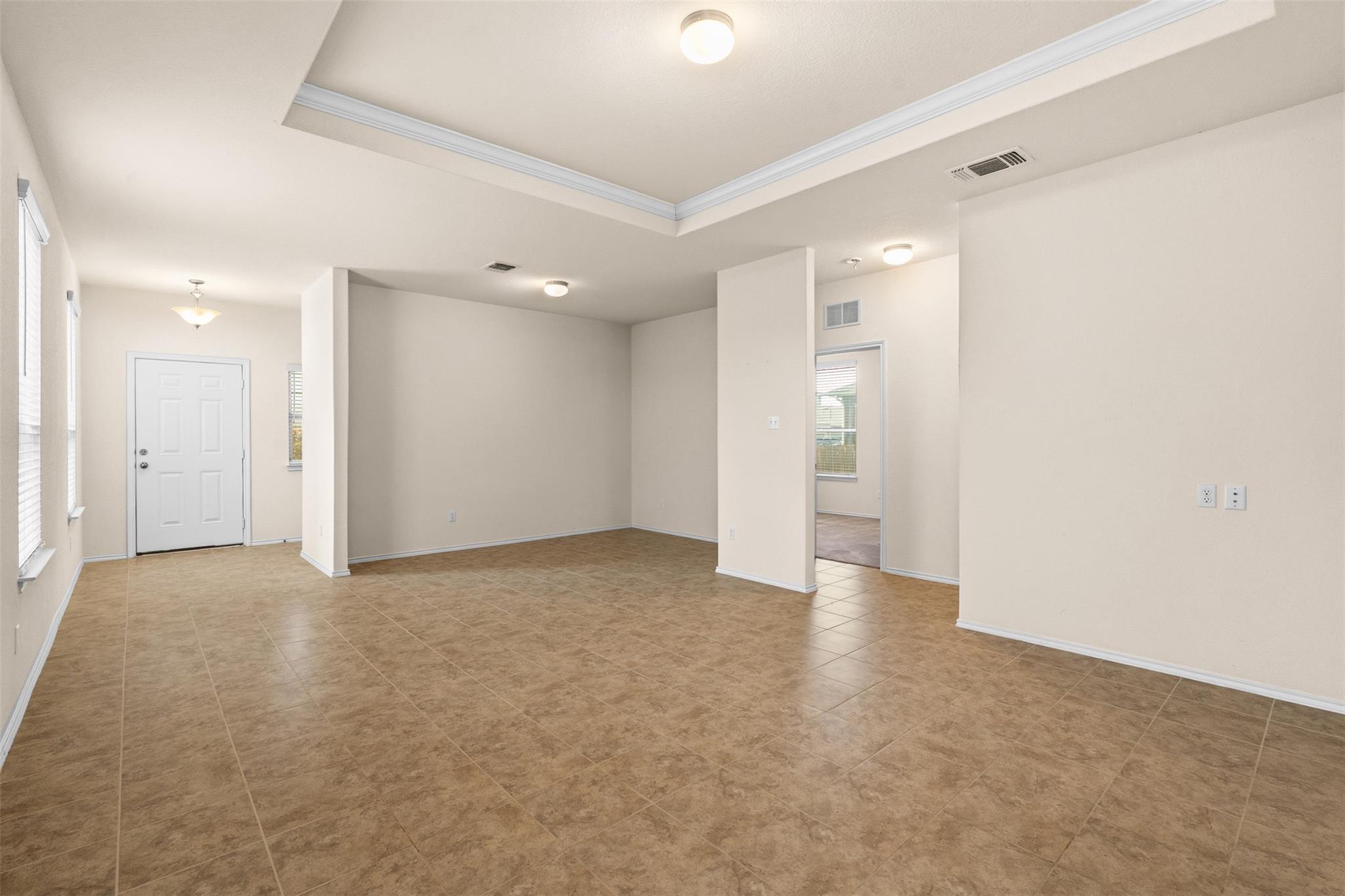 245 La Dera Dr, Liberty Hill, TX 78642