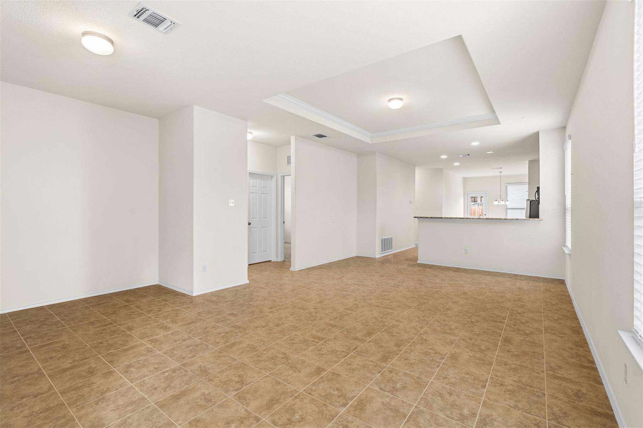 245 La Dera Dr, Liberty Hill, TX 78642