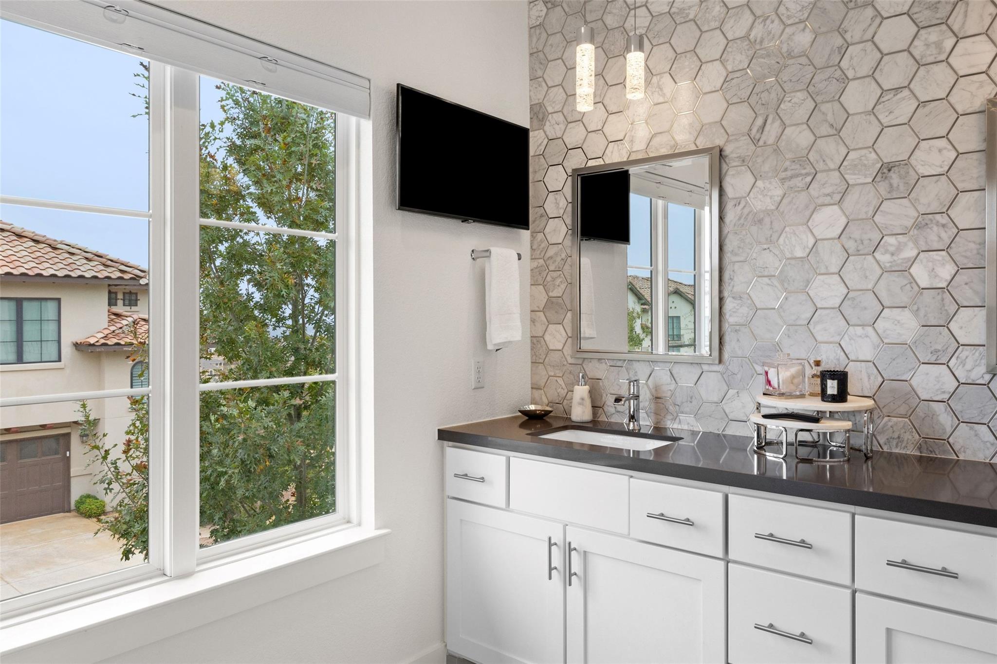 408 Rose Branch Way # 24, Austin, TX 78738