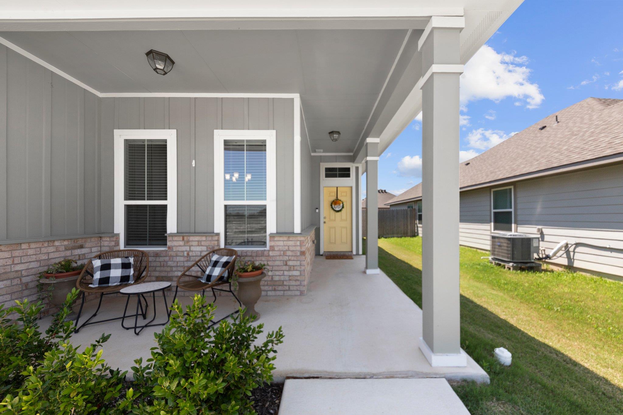 222 Boatright Blvd, Jarrell, TX 76537