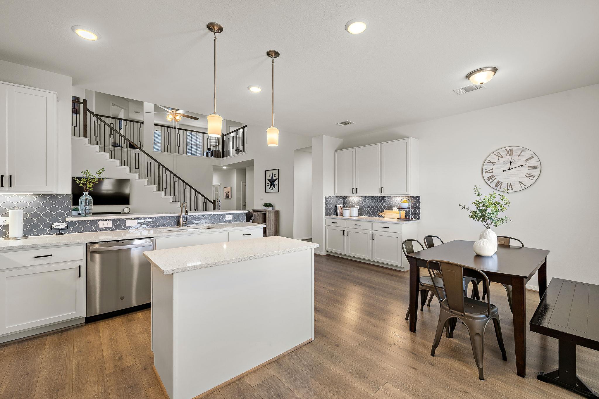 201 Crystal Brook Dr, Liberty Hill, TX 78642