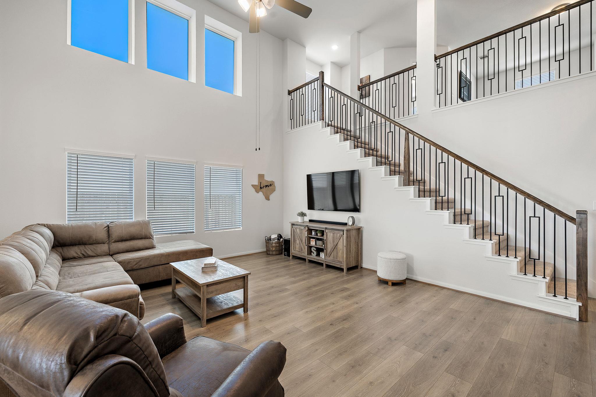 201 Crystal Brook Dr, Liberty Hill, TX 78642