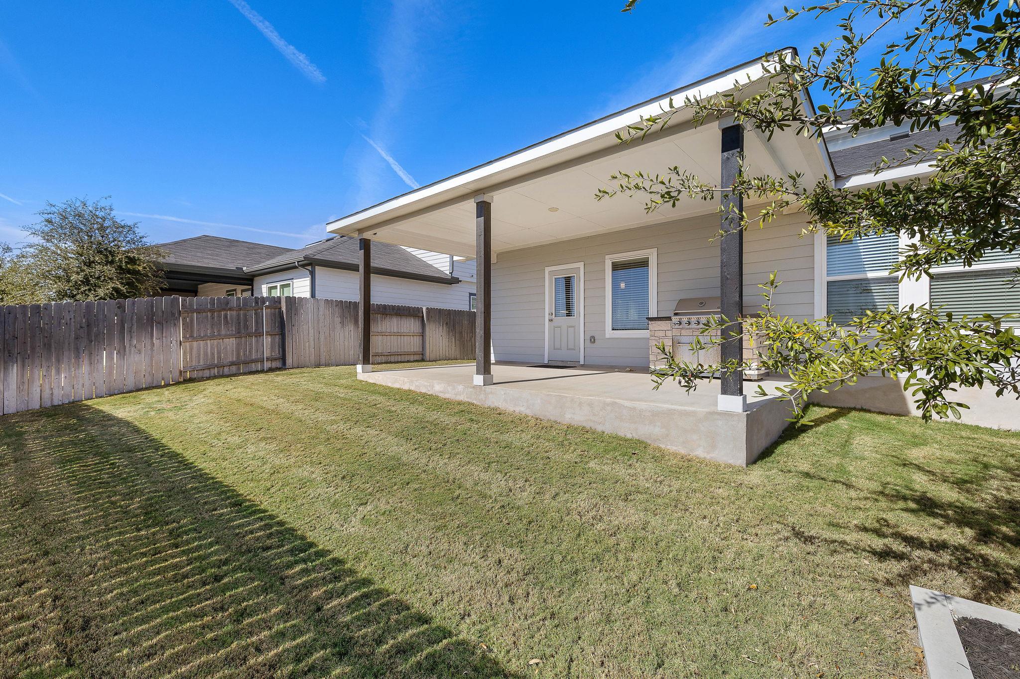 201 Crystal Brook Dr, Liberty Hill, TX 78642