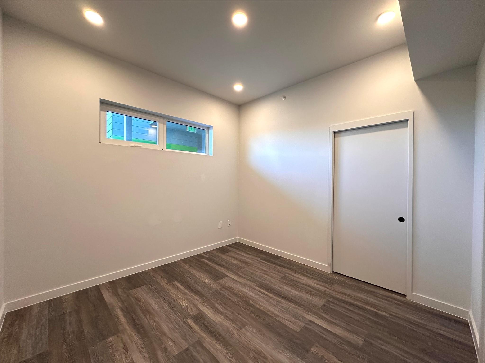 4004 Banister Ln # 312, Austin, TX 78704