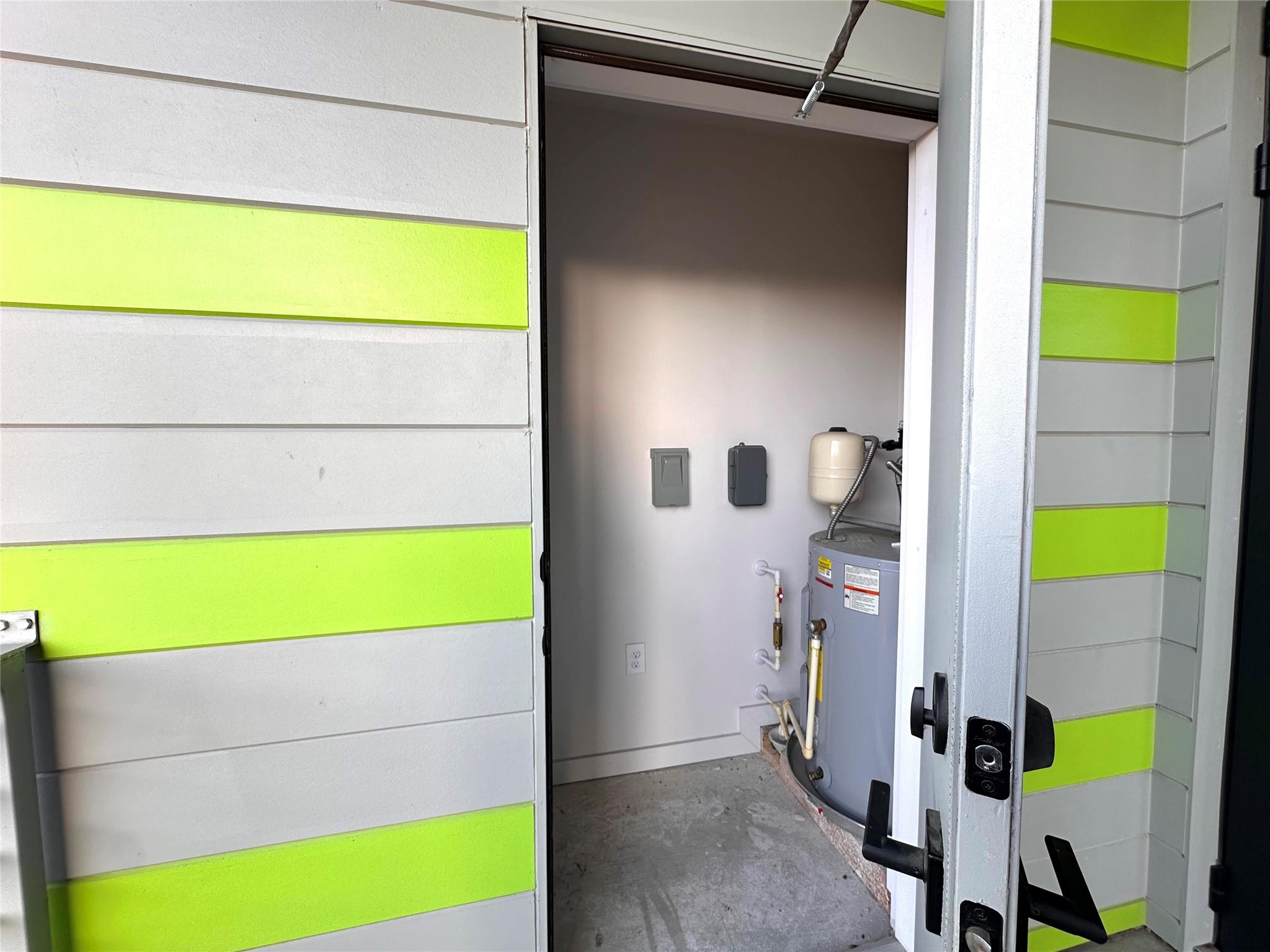 4004 Banister Ln # 312, Austin, TX 78704